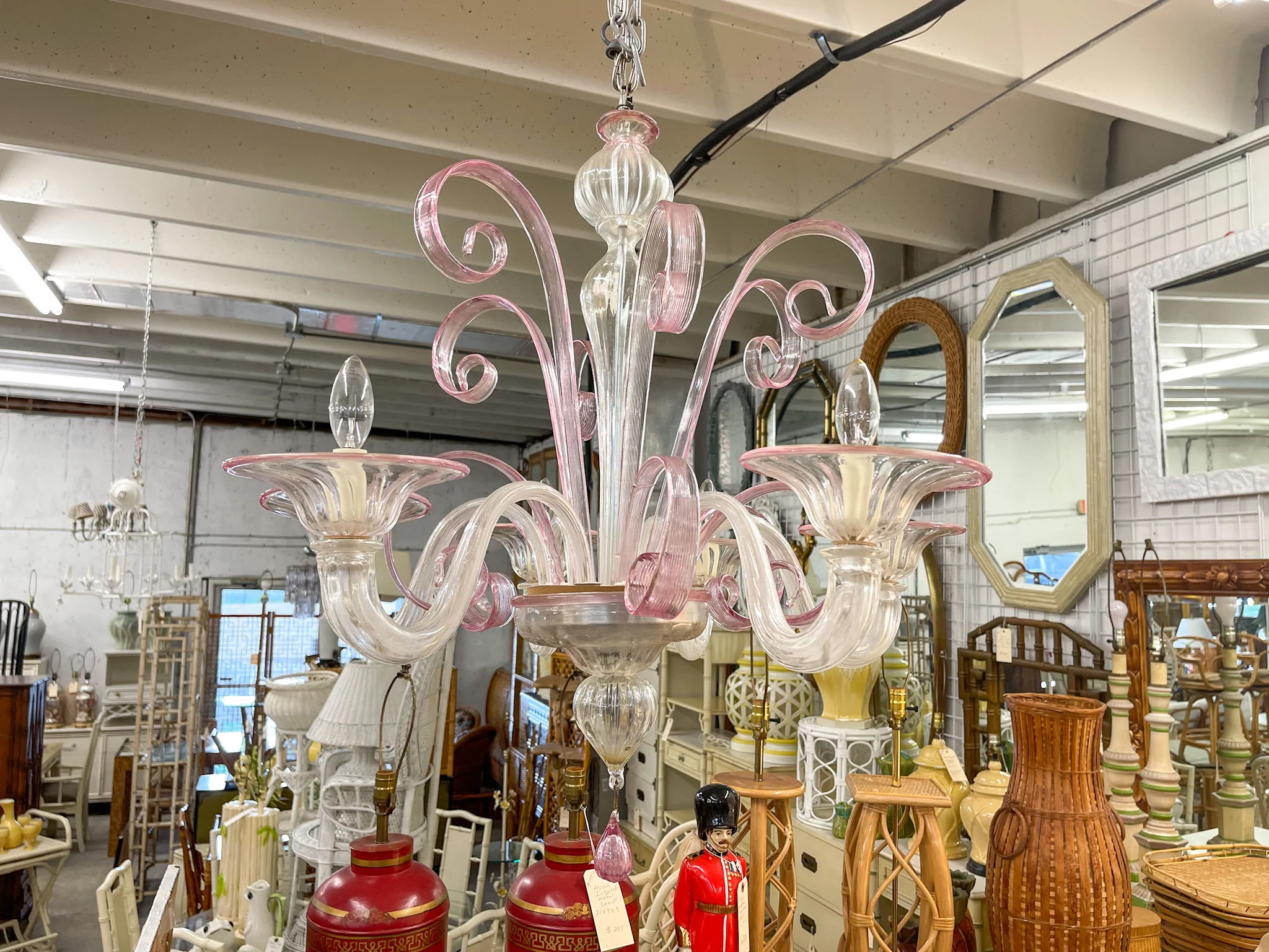 Pretty in Pink Murano Glass Chandelier - Image 2