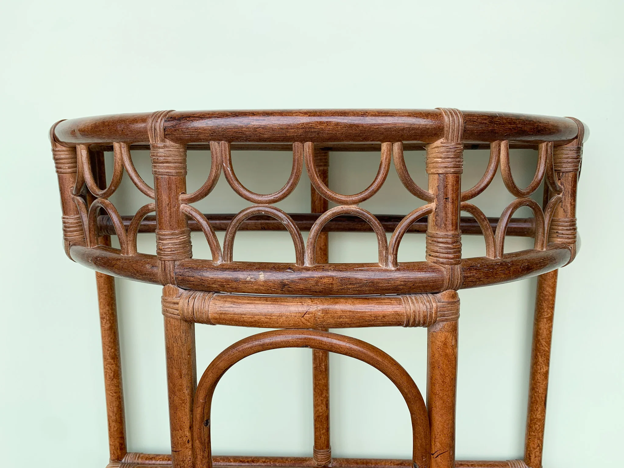 Rattan Circle Demilune - Image 3