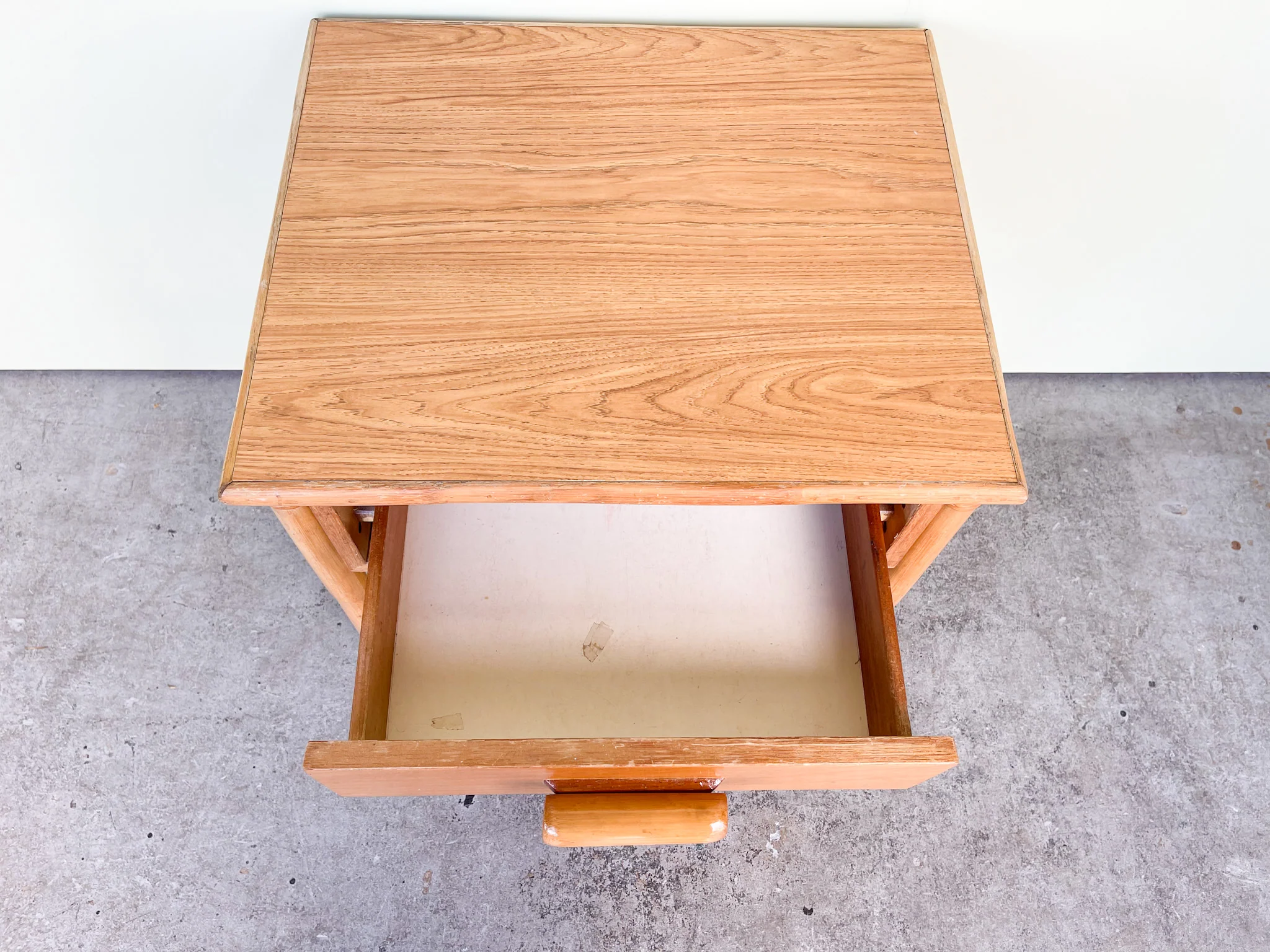 Rattan Lattice Nightstand - Image 3