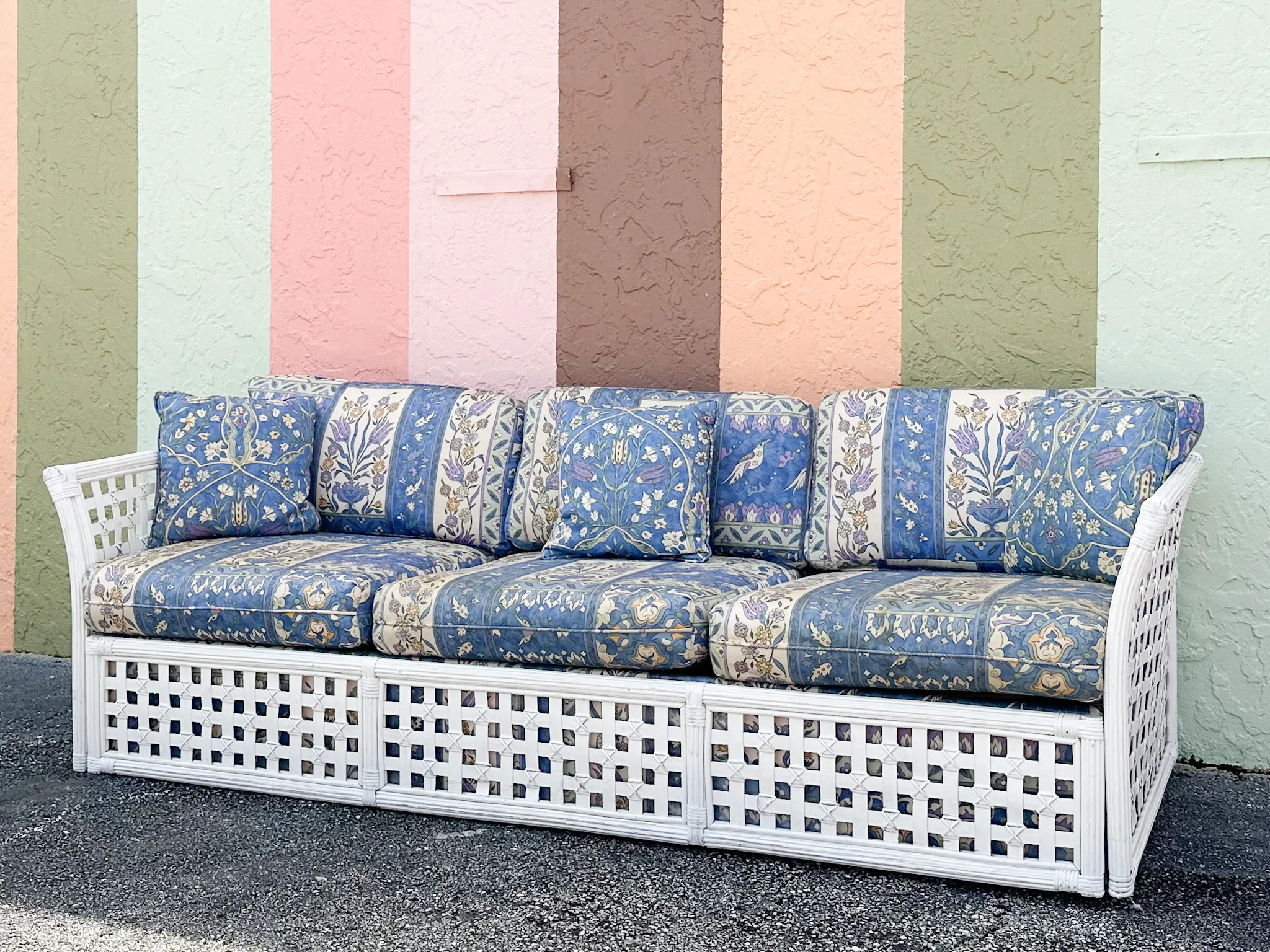 Rattan Lattice Queen Sleeper Sofa - Image 2