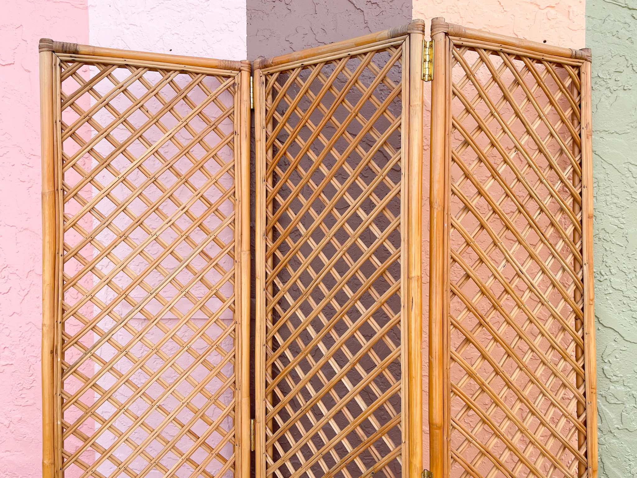 Rattan Lattice Screen - Image 2