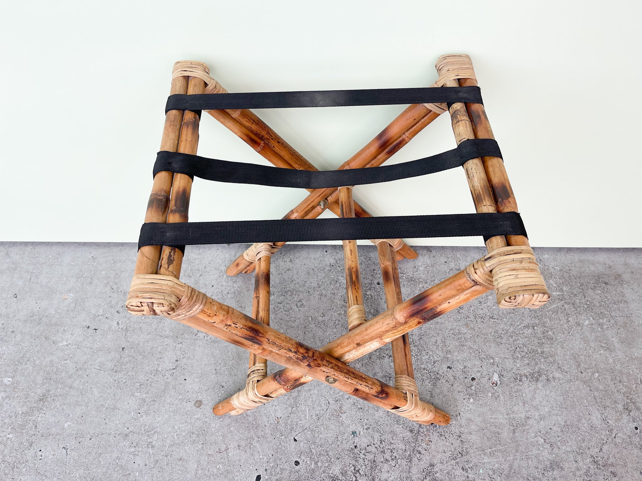 Rattan Luggage Rack - Image 2