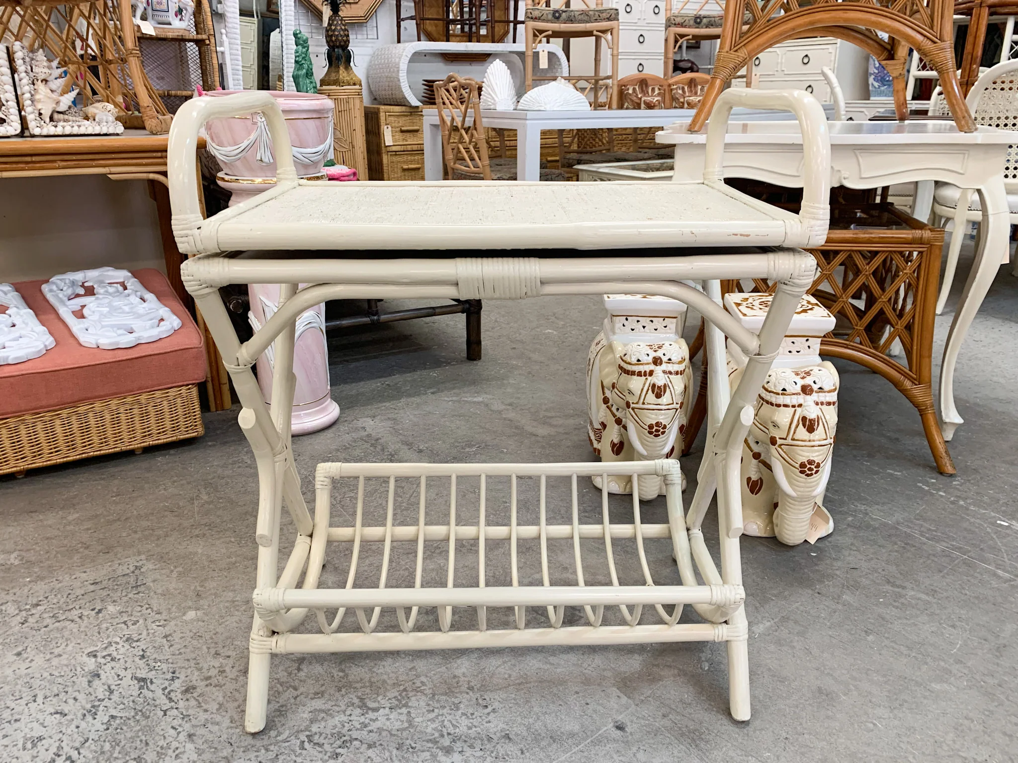 Rattan Swivel Top Server - Image 4