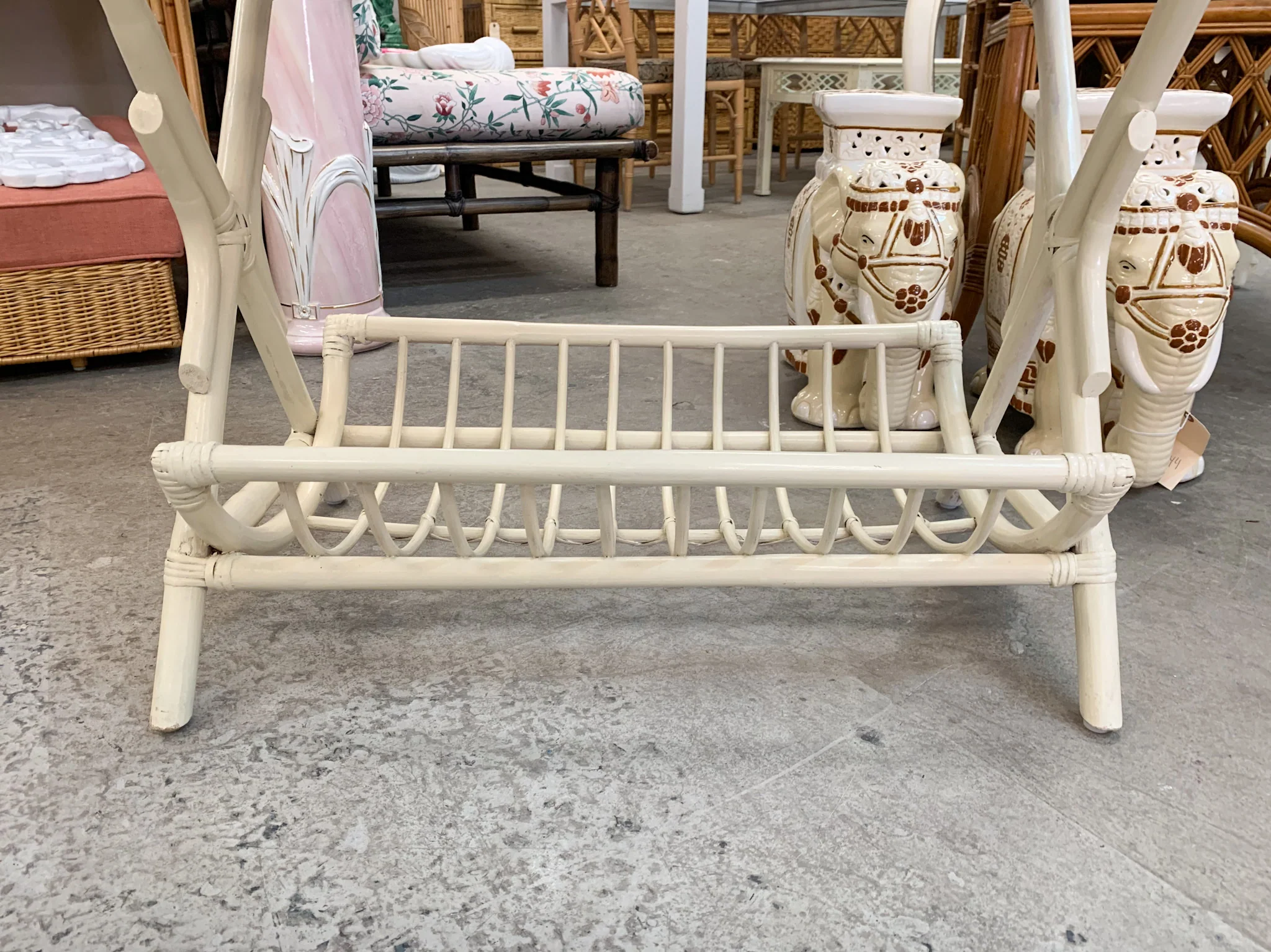 Rattan Swivel Top Server - Image 6