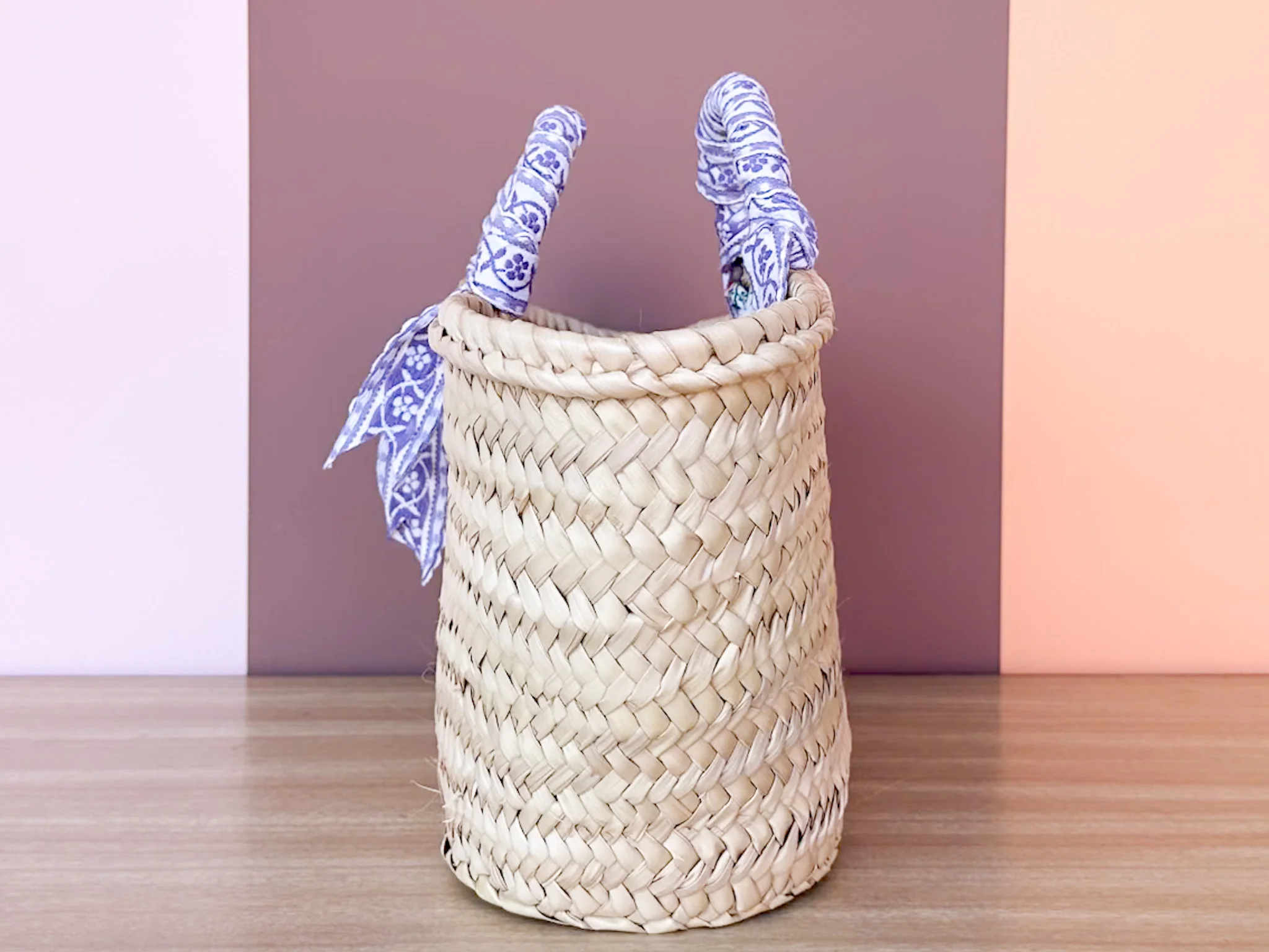 Sarah Bray Bermuda Petite Lavender Tote - Image 2