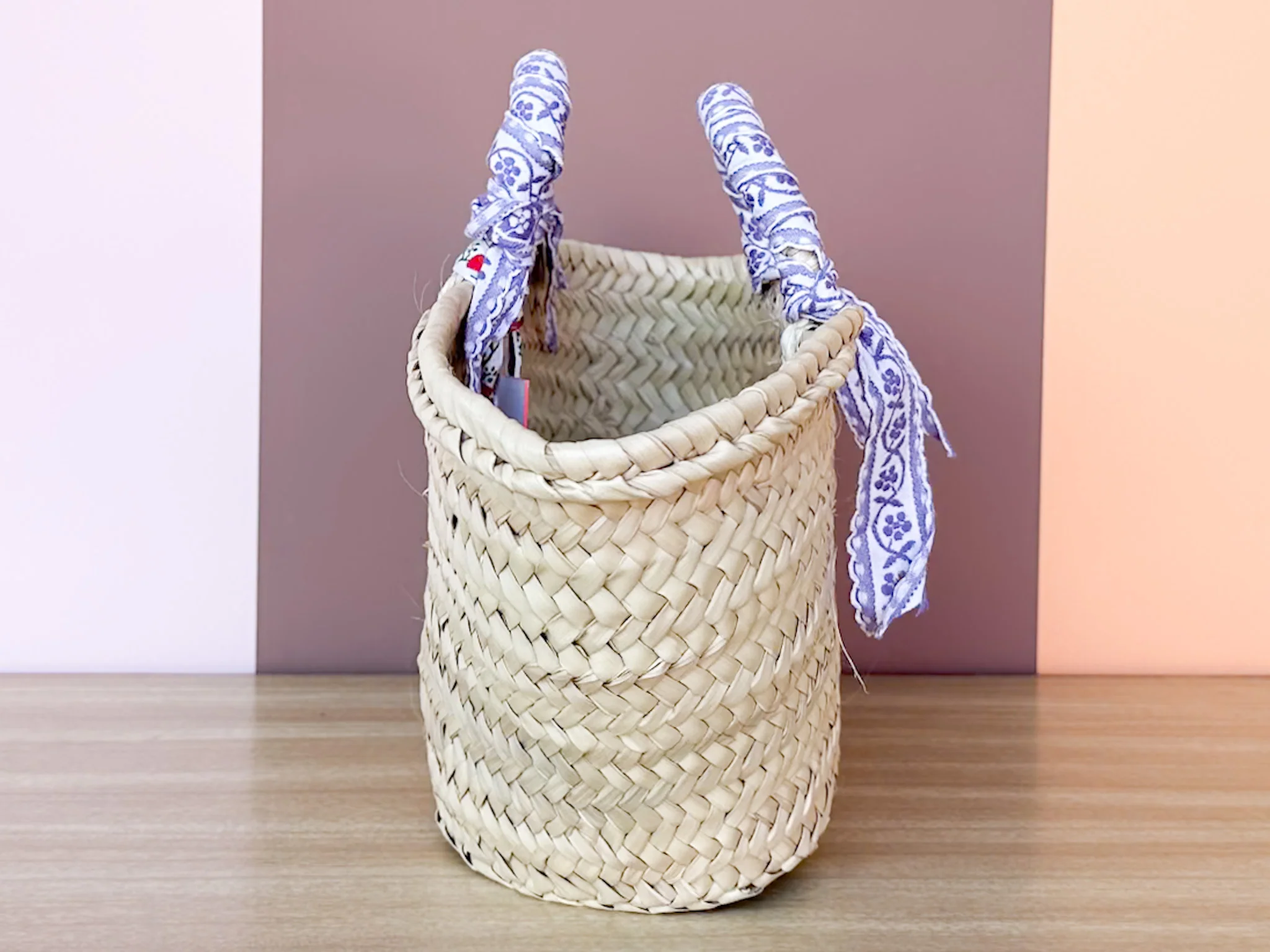 Sarah Bray Bermuda Petite Lavender Tote - Image 3