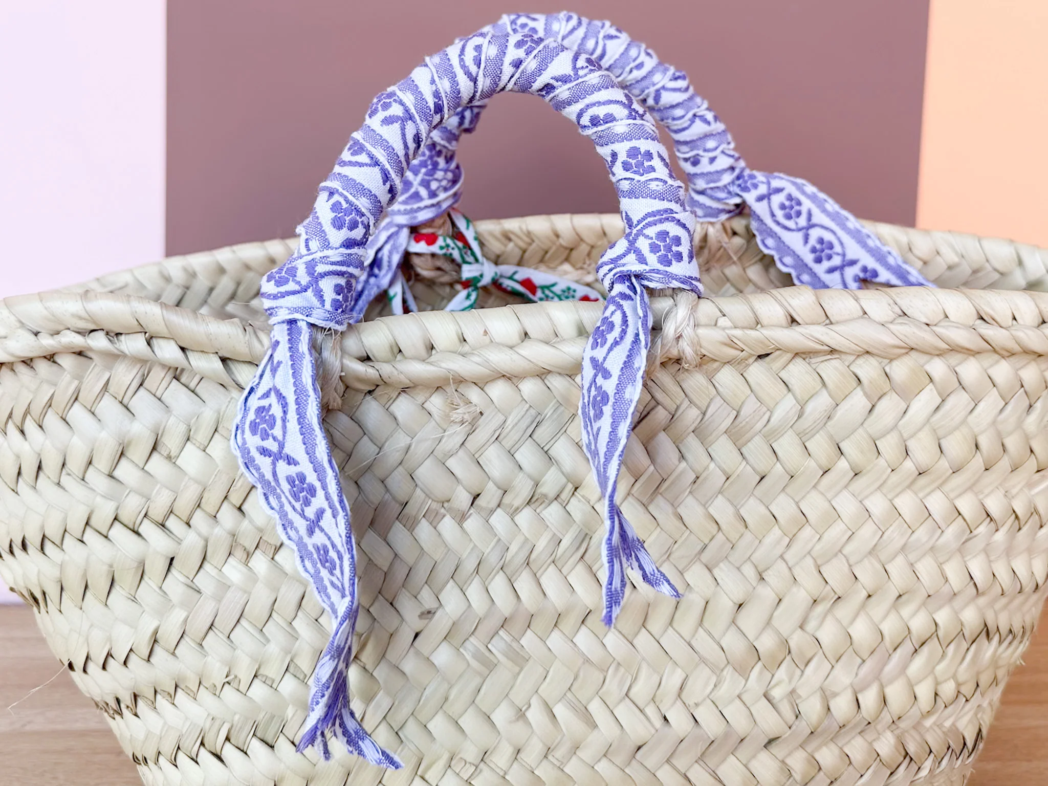 Sarah Bray Bermuda Petite Lavender Tote - Image 5