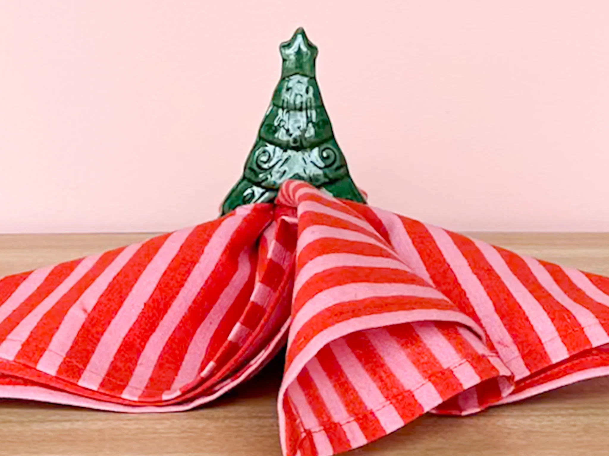 Set of Eight Ceramic Tree Napkin Rings - Image 7