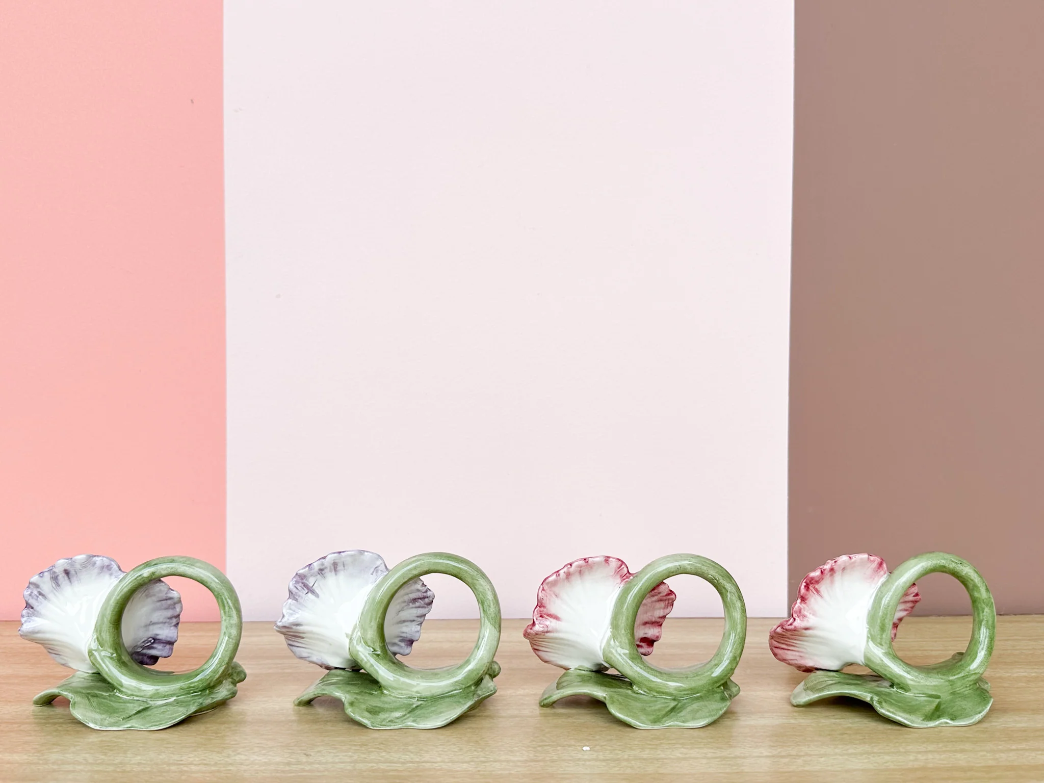 Set of Eight Fitz and Floyd Pansy Napkin Rings - Image 8
