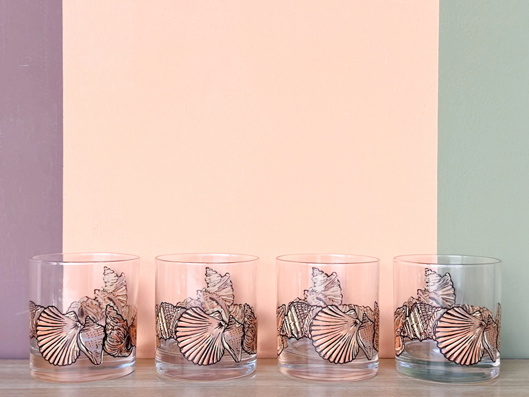 Set of Eight Seashell Rocks Glassware - Image 7