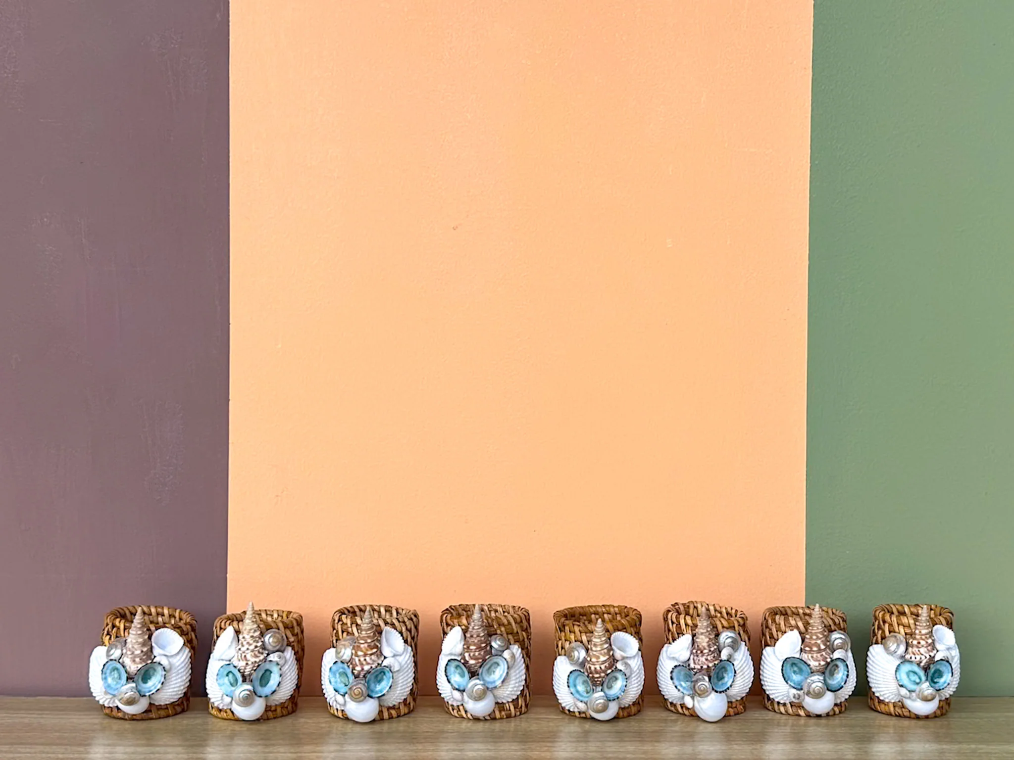 Set of Eight Shellegance Napkin Rings - Image 3