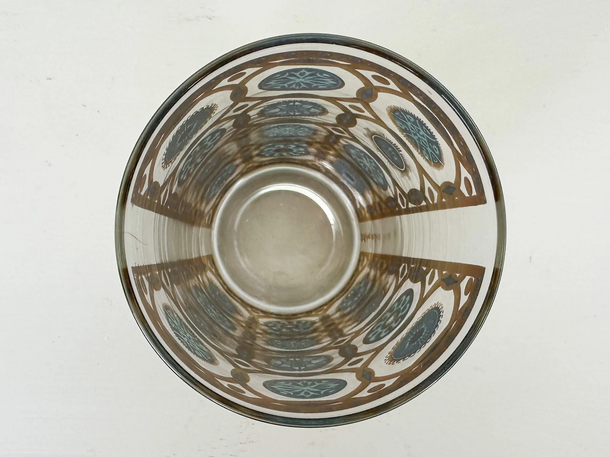 Set of Four Aztec Culver Glassware - Image 9