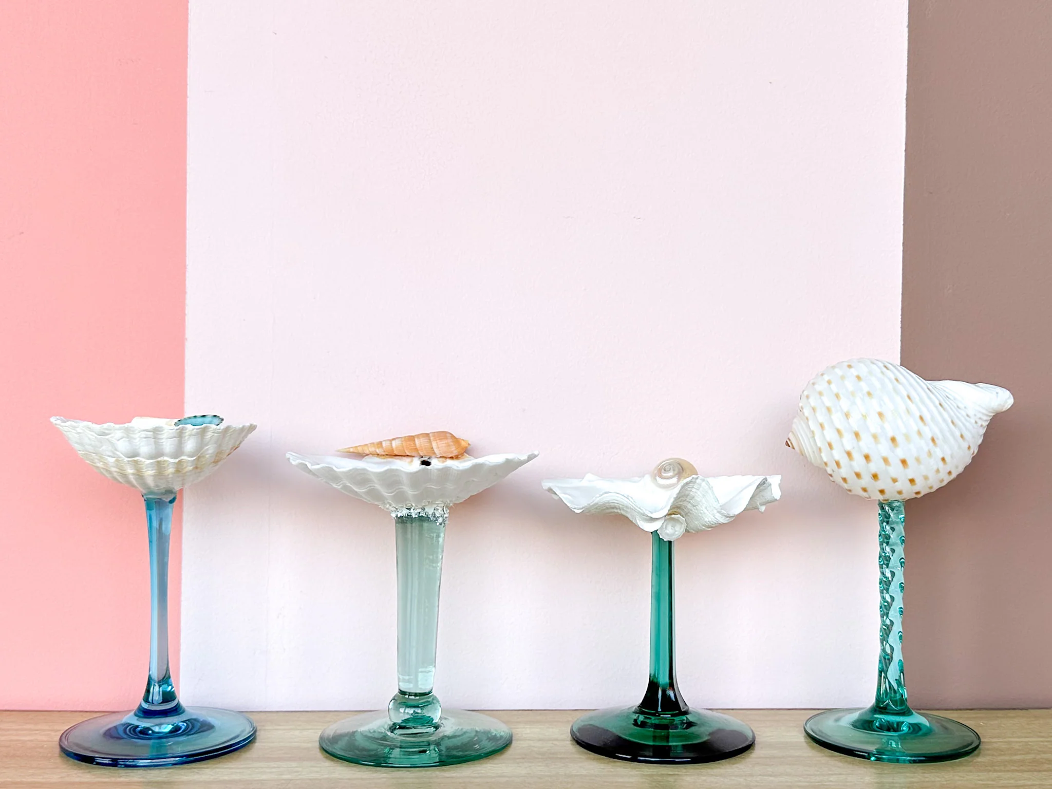 Set of Four Seafoam Shell Coupes - Image 5