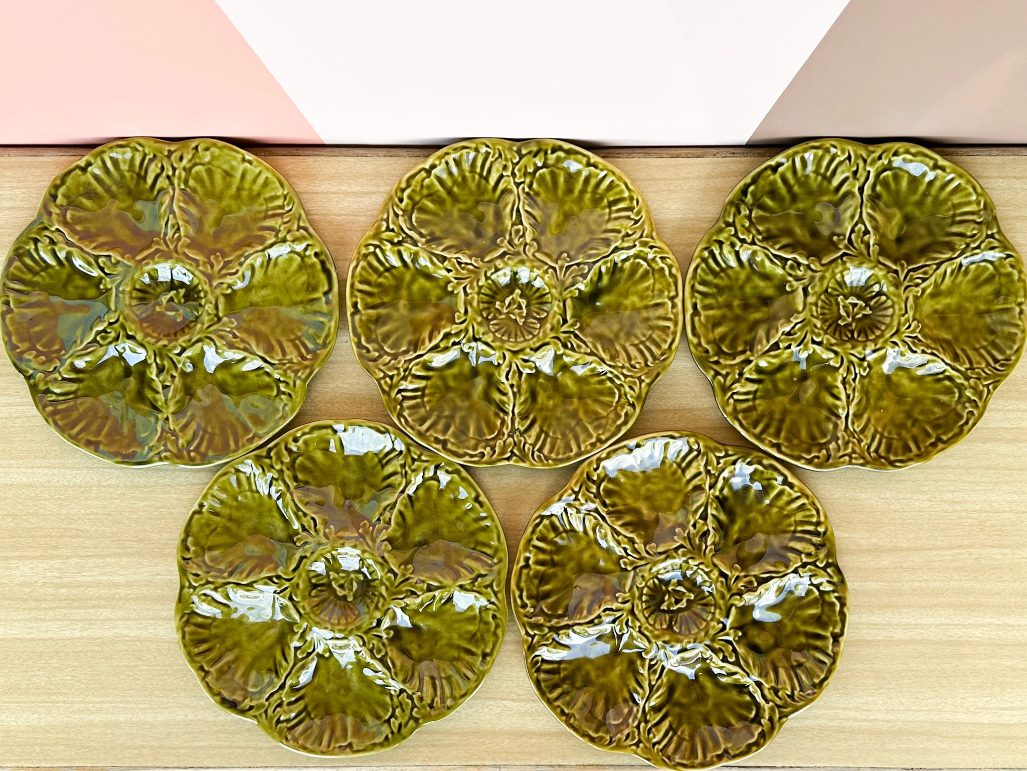 Set of Six French Moss Green Oyster Plates - Image 4