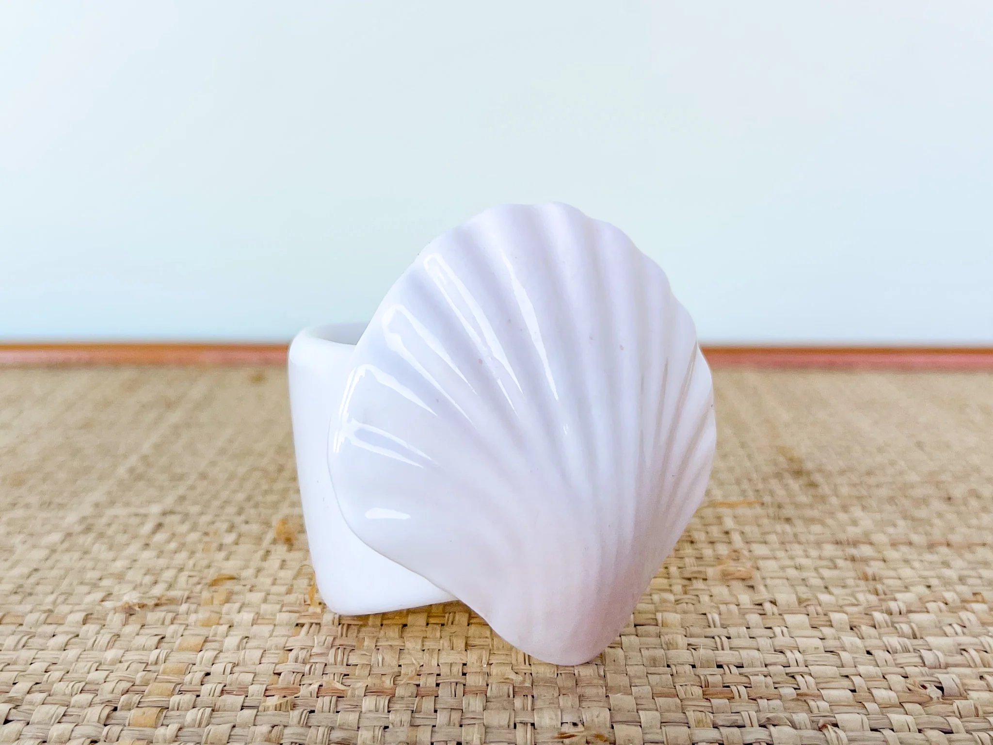 Set of Ten Bone China Shell Napkin Rings - Image 8