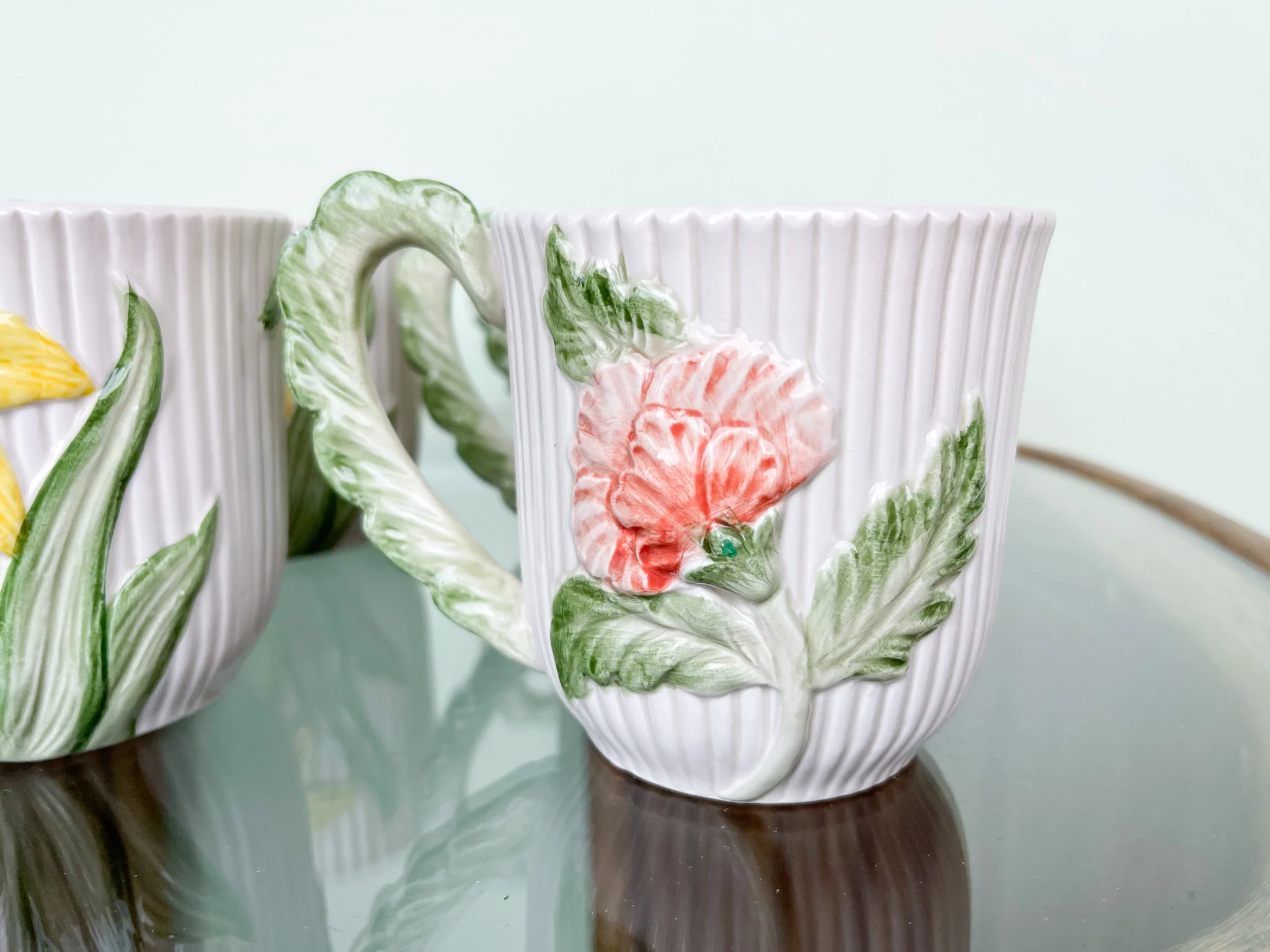 Set of Ten Fitz and Floyd Flower Mugs - Image 4