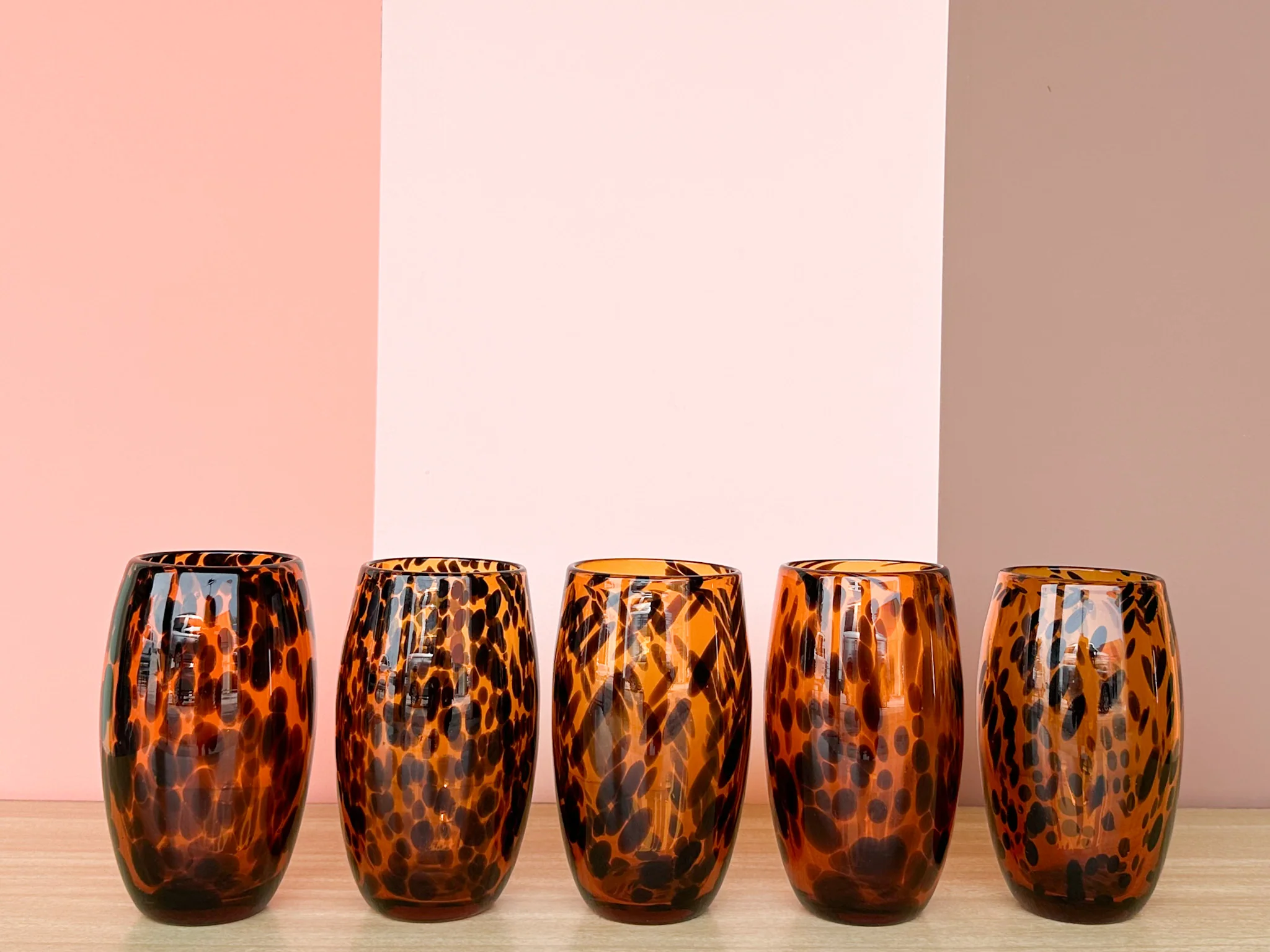 Set of Ten Tortoiseshell Glassware - Image 6