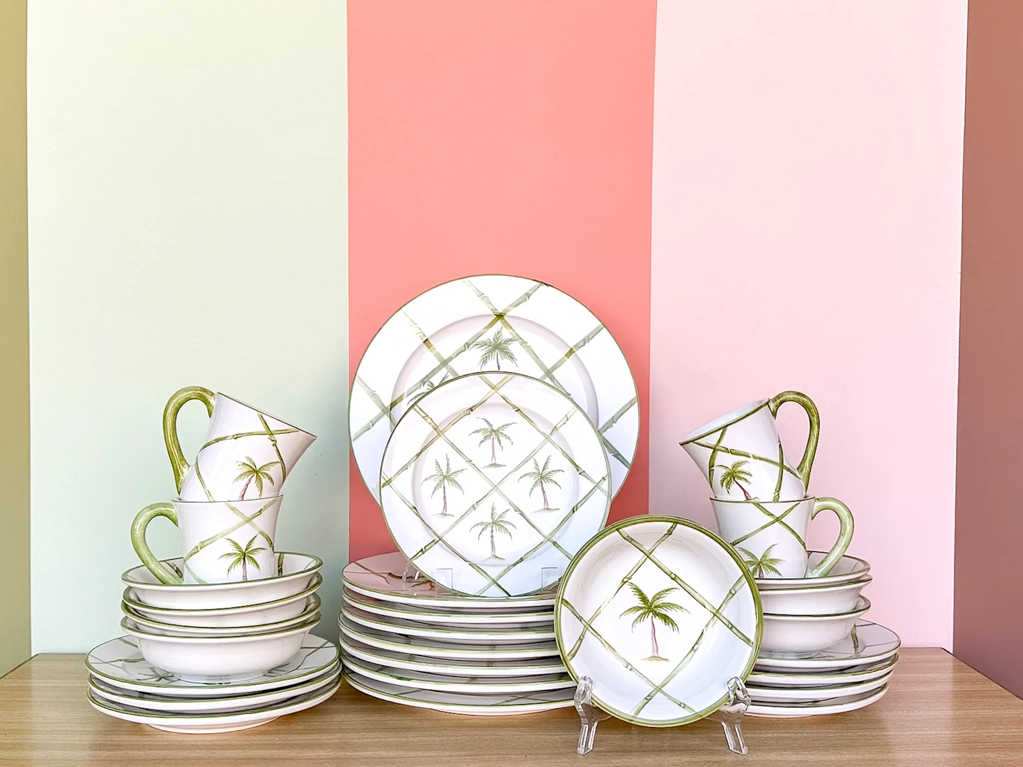 Set of The Mane Lion Palm Tree Dish Set - Image 2