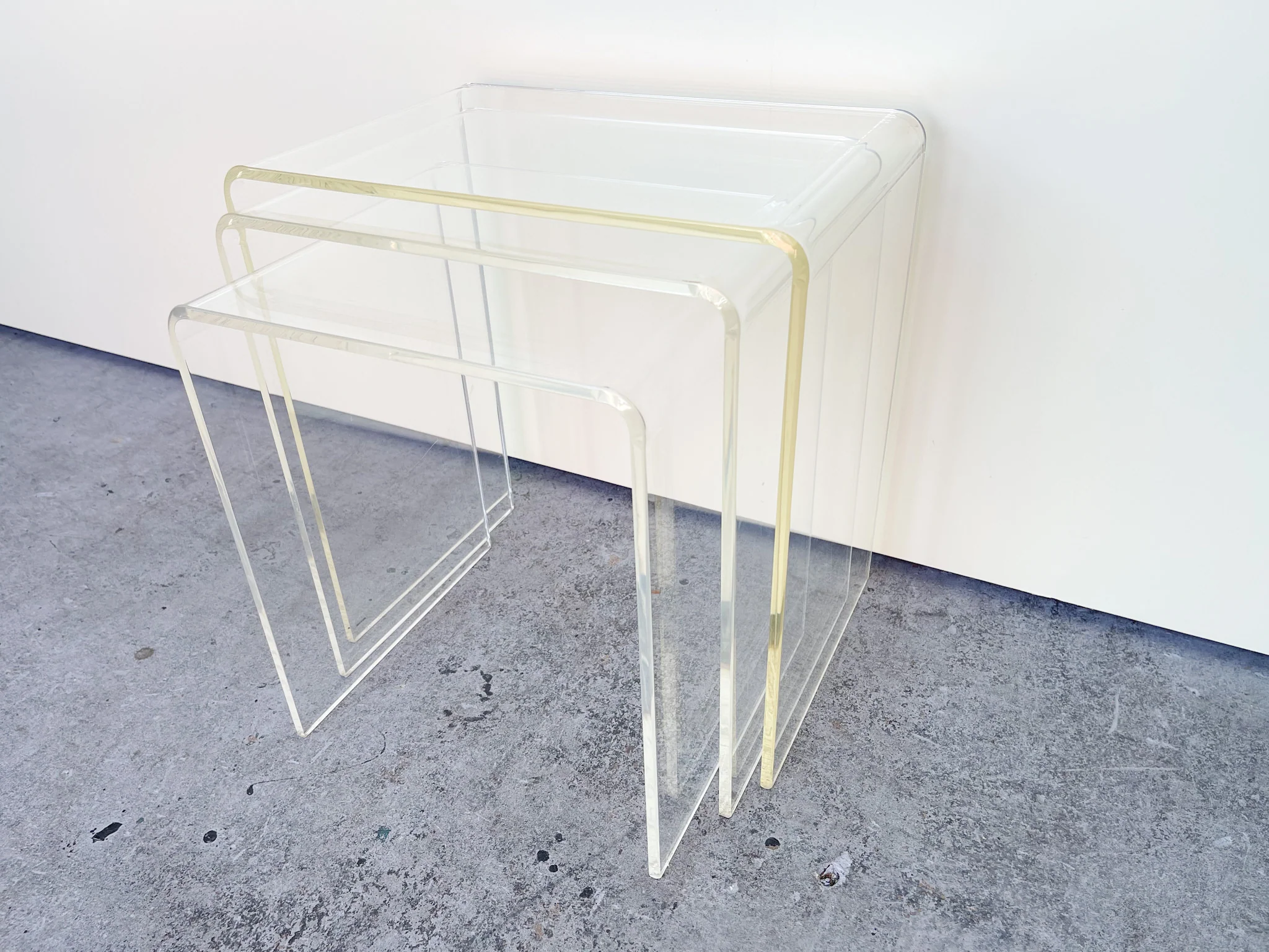 Set of Three Lucite Nesting Tables - Image 2