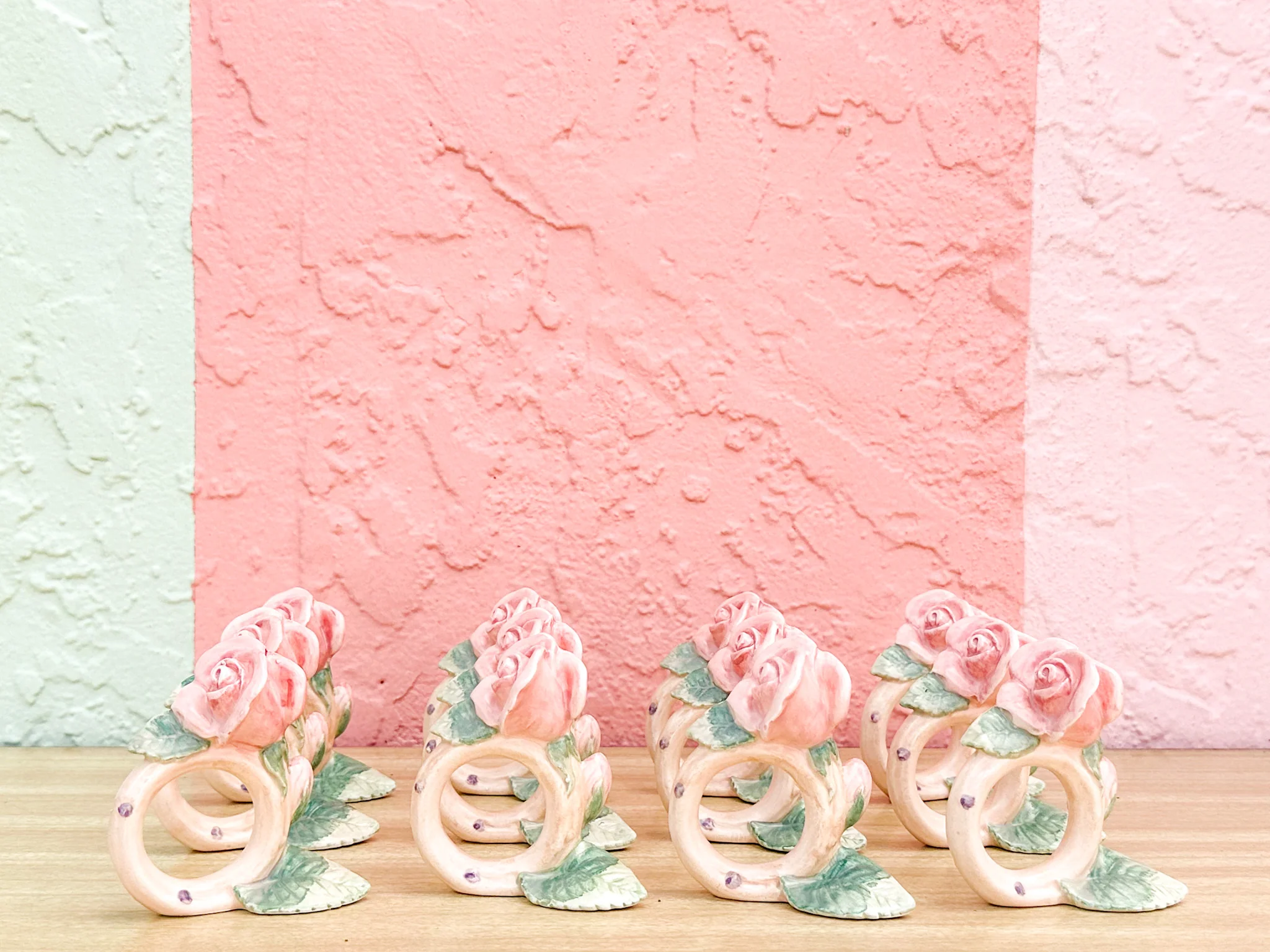 Set of Twelve Fitz and Floyd Spring Roses Napkin Rings - Image 2