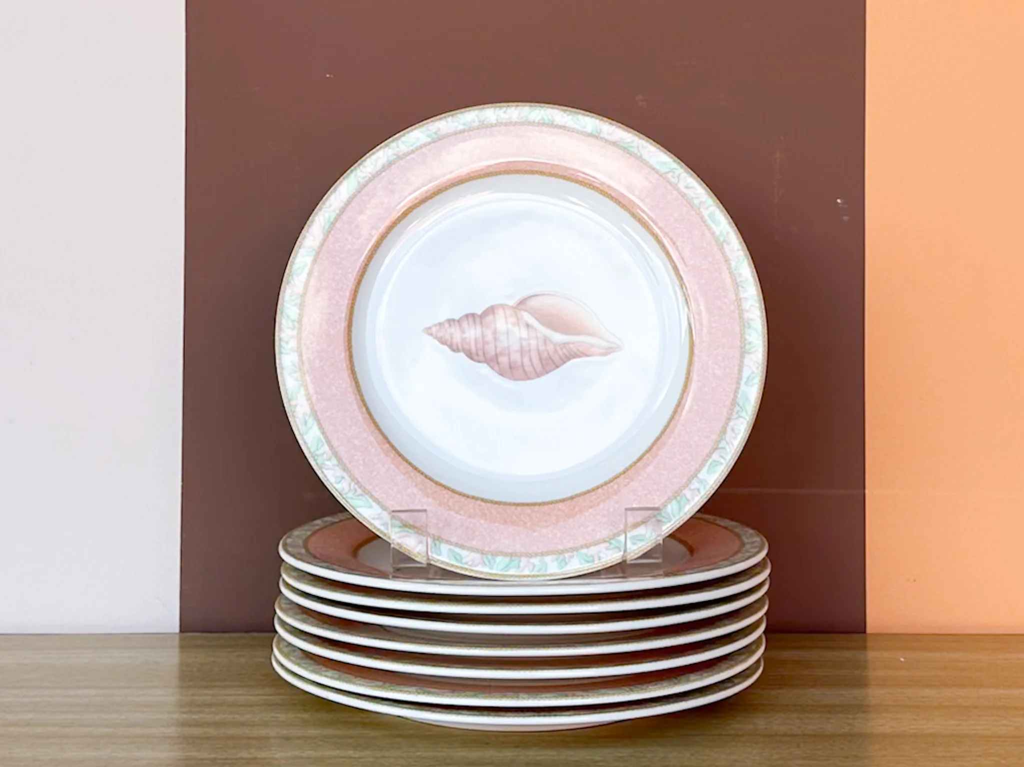 Set of Twenty Four Atlantis Seashell Dish Set - Image 7