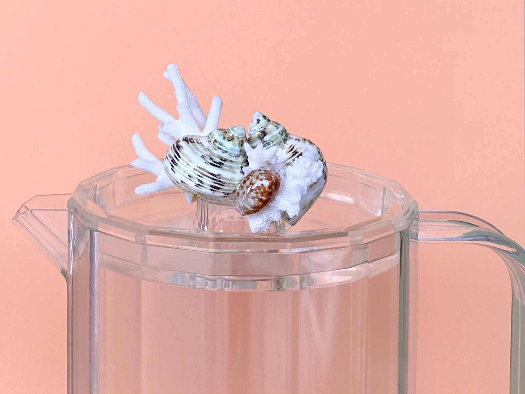Shell Chic Pitcher and Ice Bucket - Image 4