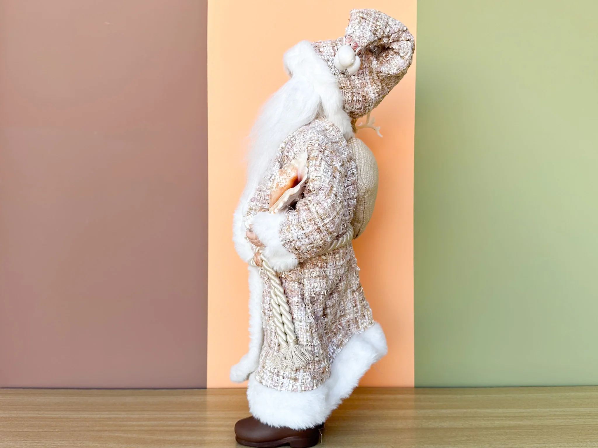 Shellegance Santa - Image 3