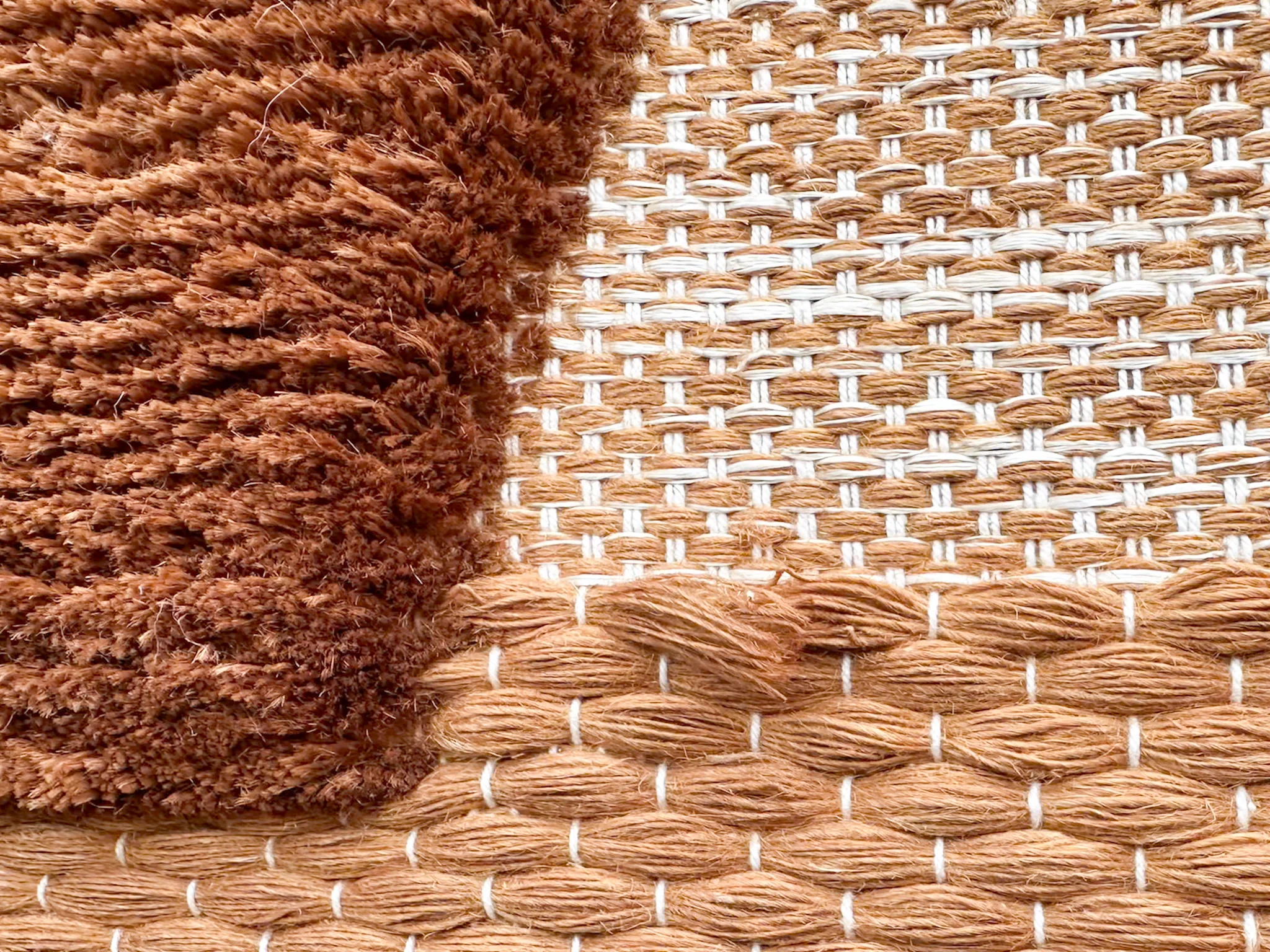 So 70's Woven Flower Wall Hanging - Image 8