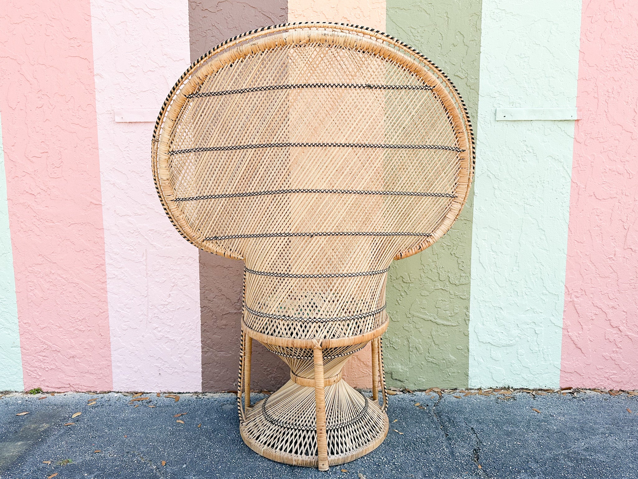 So 70s Natural Peacock Chair - Image 11