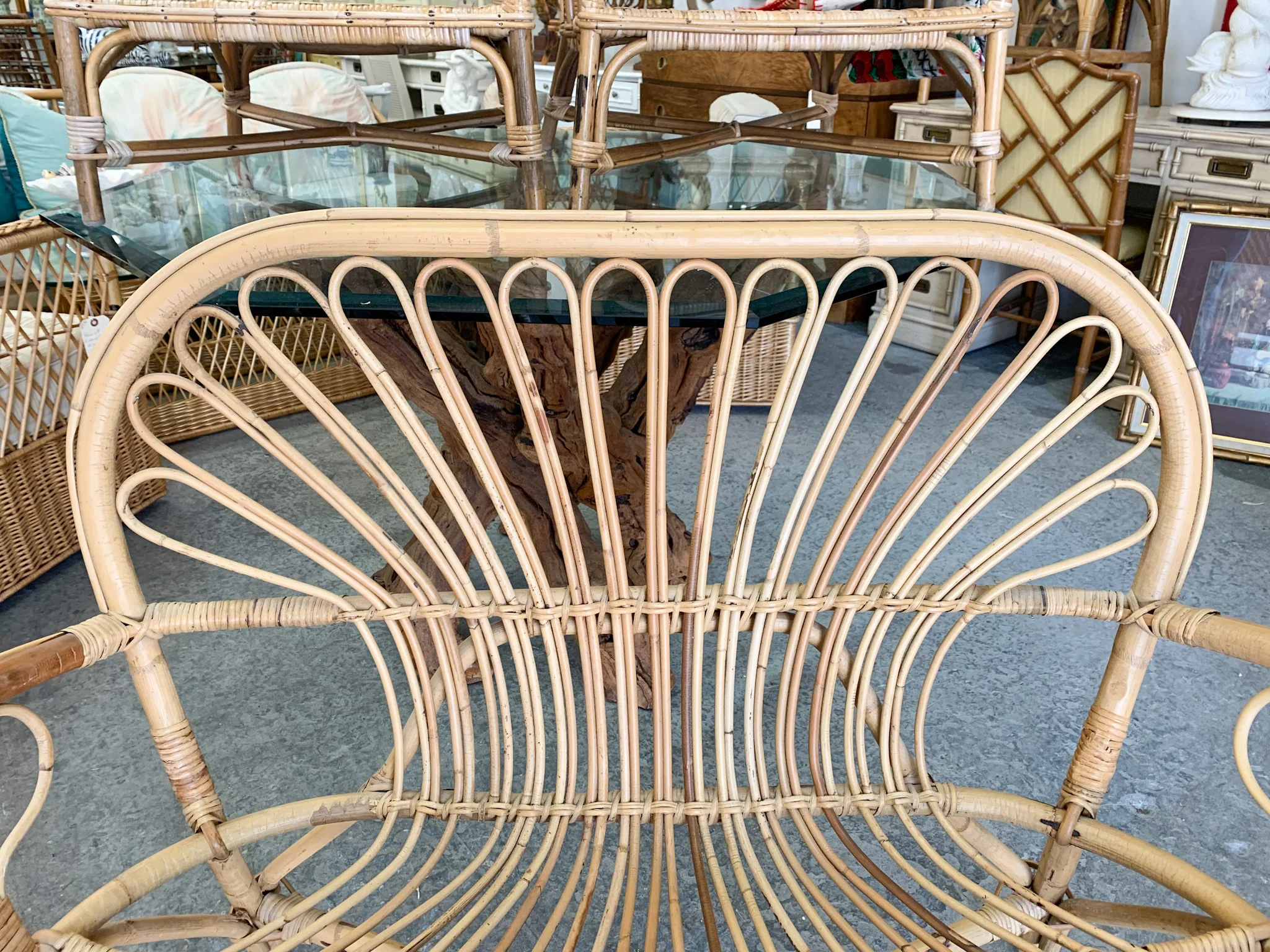 Sunburst Back Rattan Sette - Image 3