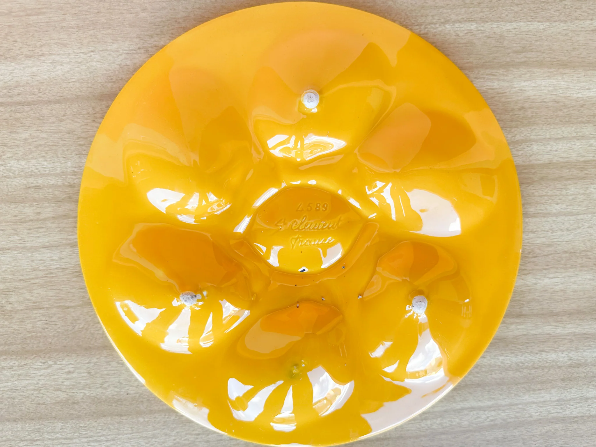 Sunshine Yellow French Oyster Plate - Image 6