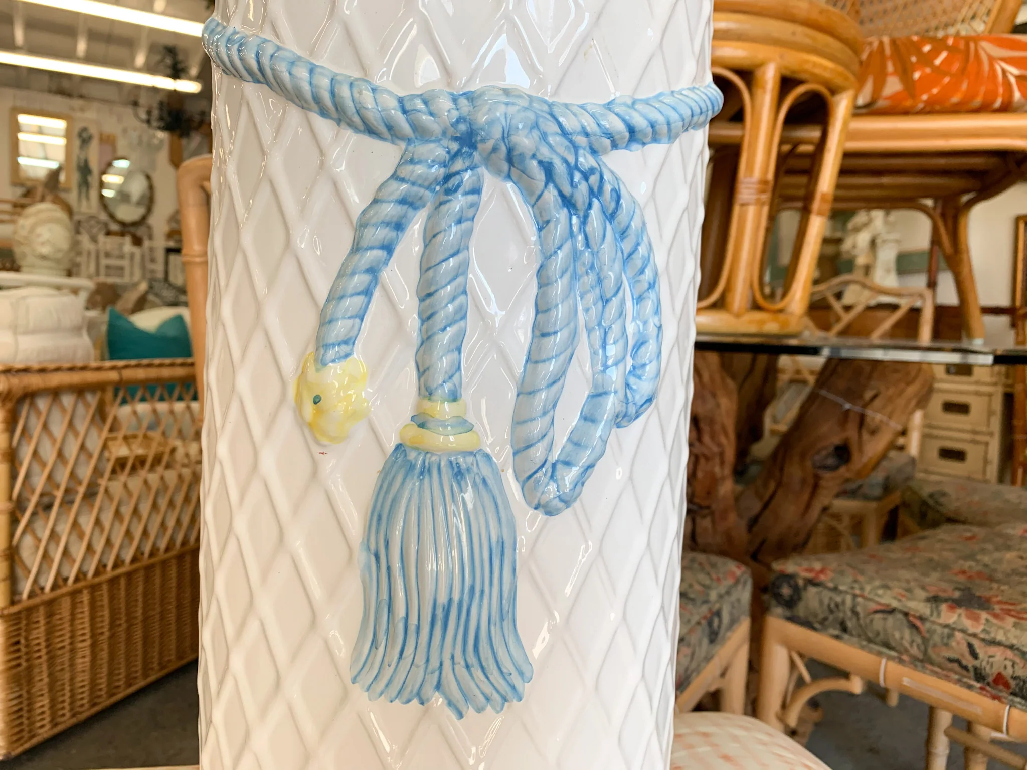 Sweet Tassel Umbrella Stand - Image 2