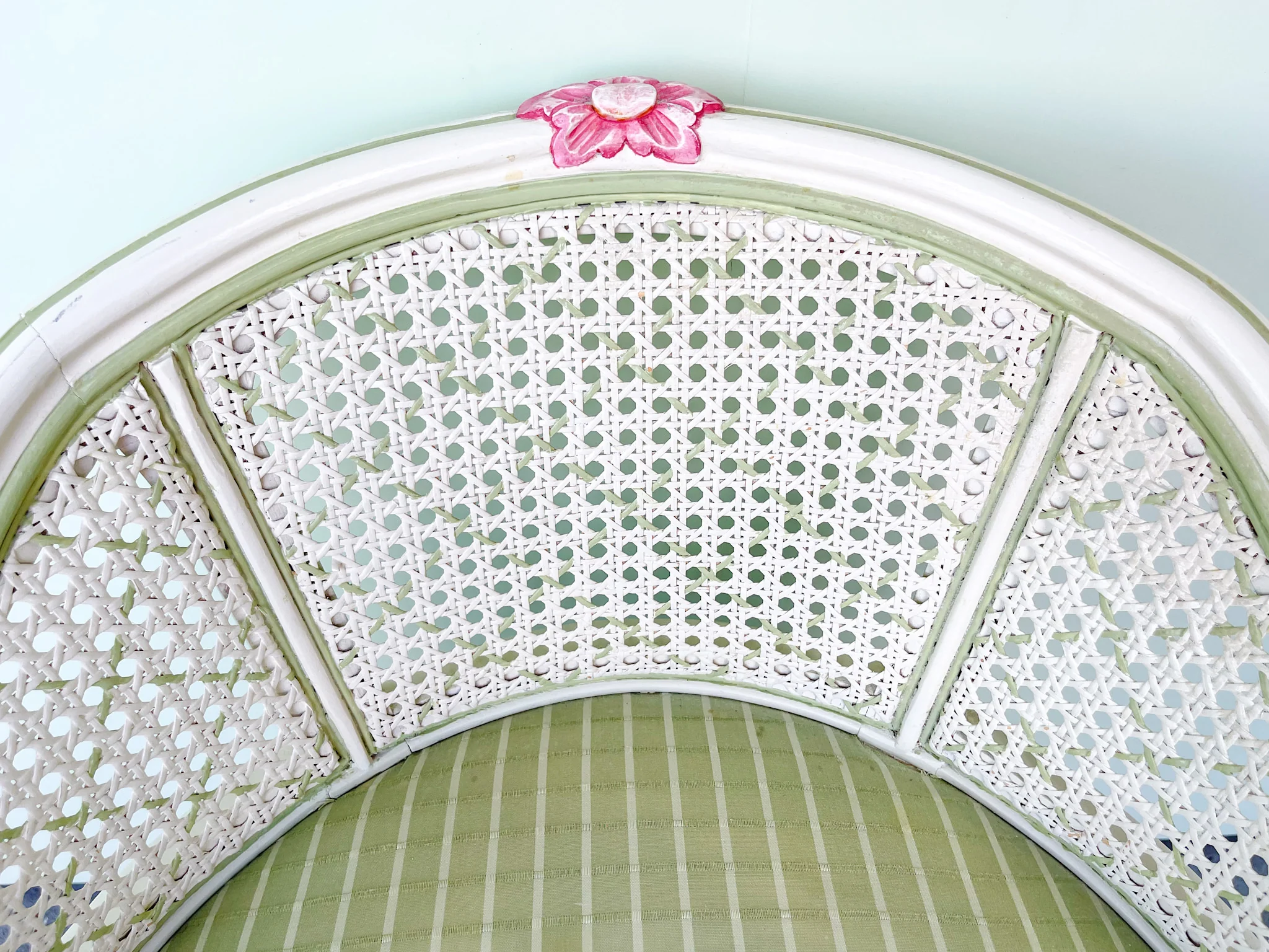 Sweet Vanity Swivel Chair - Image 6