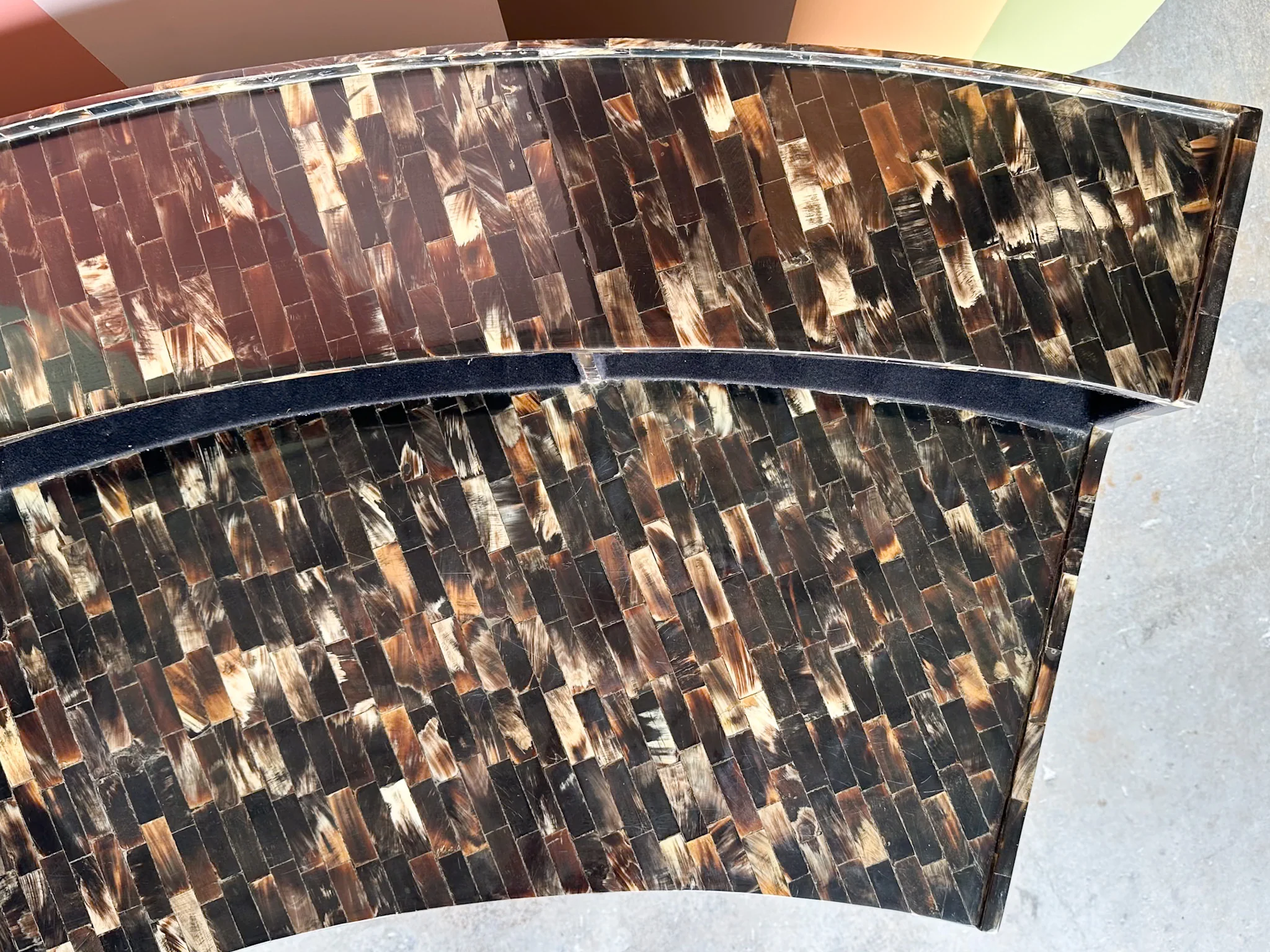 Tessellated Tortoiseshell Bar - Image 13