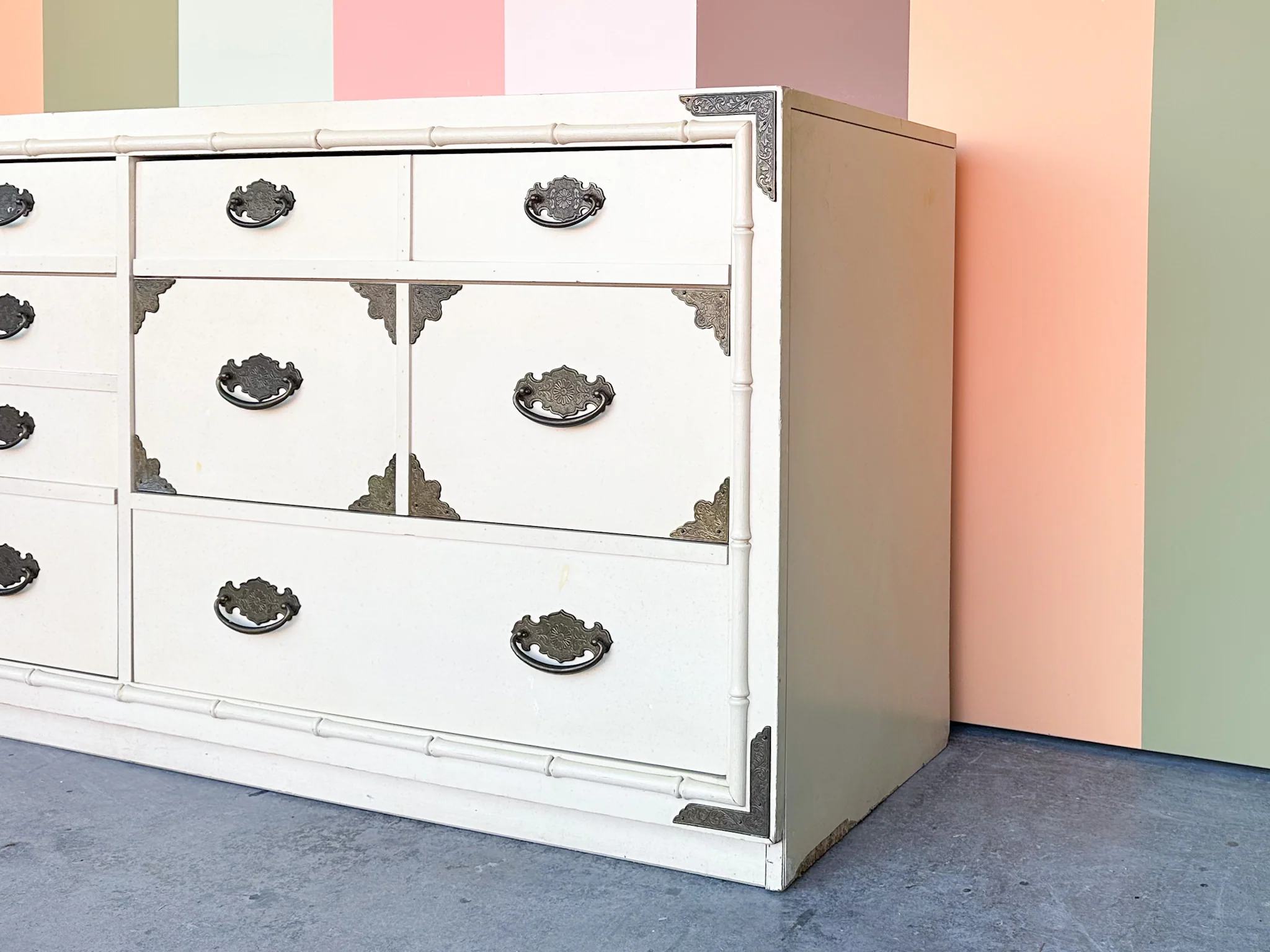 Thomasville Faux Bamboo Dresser with Brass Detail - Image 5