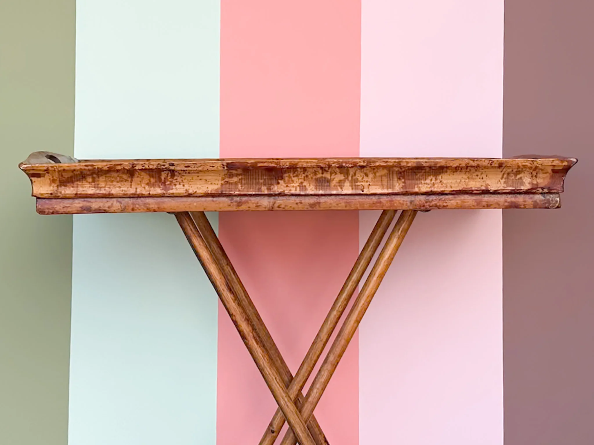 Tortoiseshell Rattan Folding Bar - Image 7
