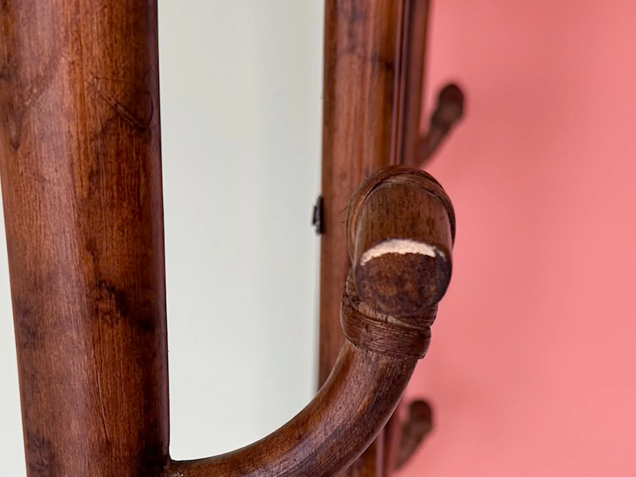 Tortoiseshell Rattan Hall Tree - Image 7