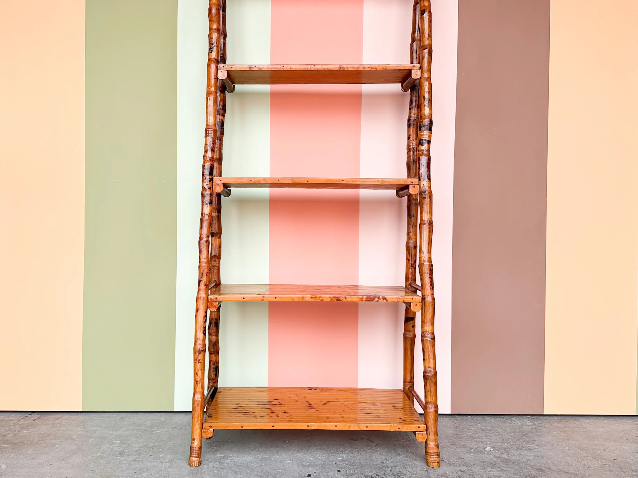 Tortoiseshell Rattan Leaning Etagere - Image 7