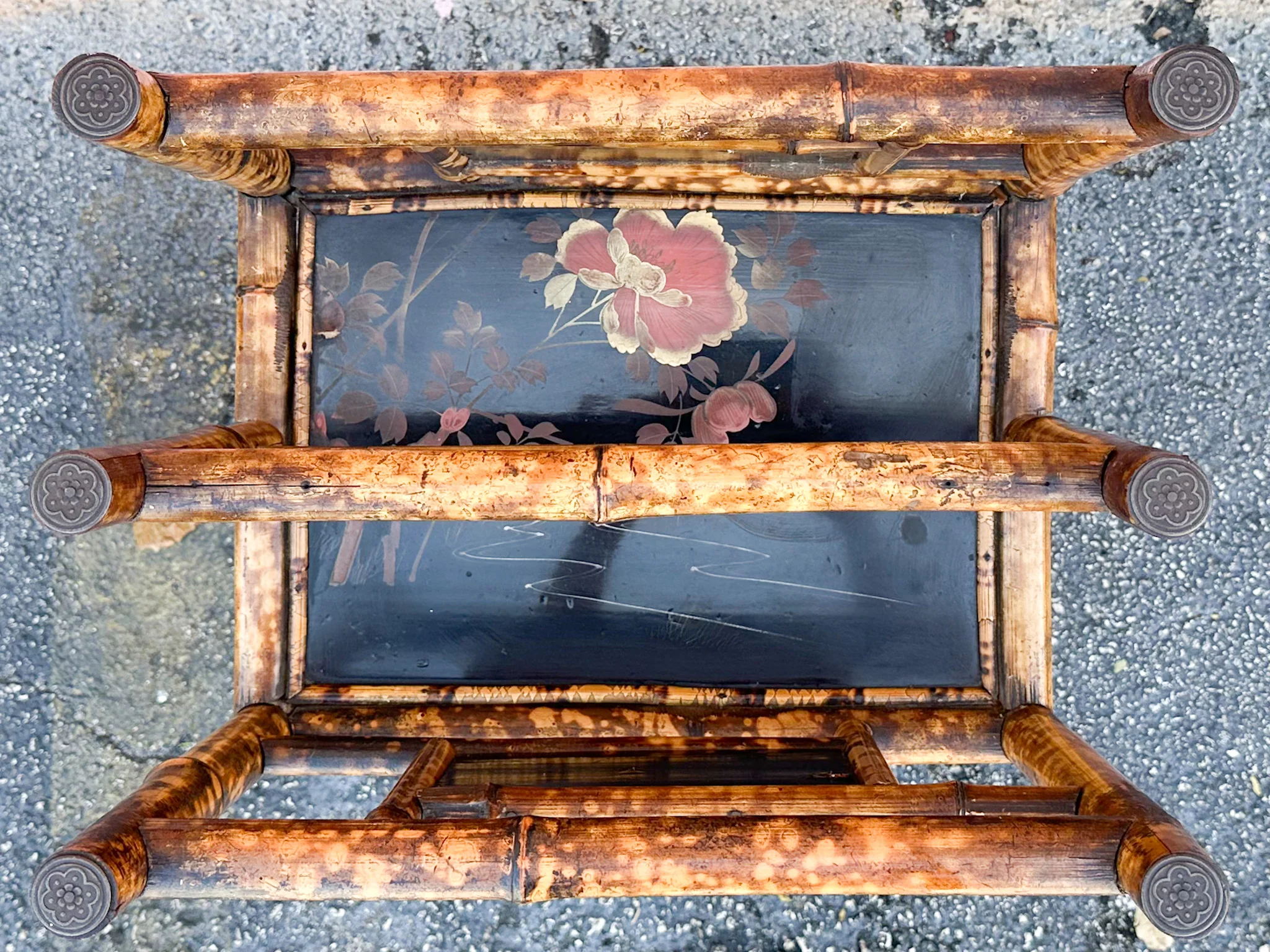 Large Tortoiseshell Rattan Magazine Rack - Image 7