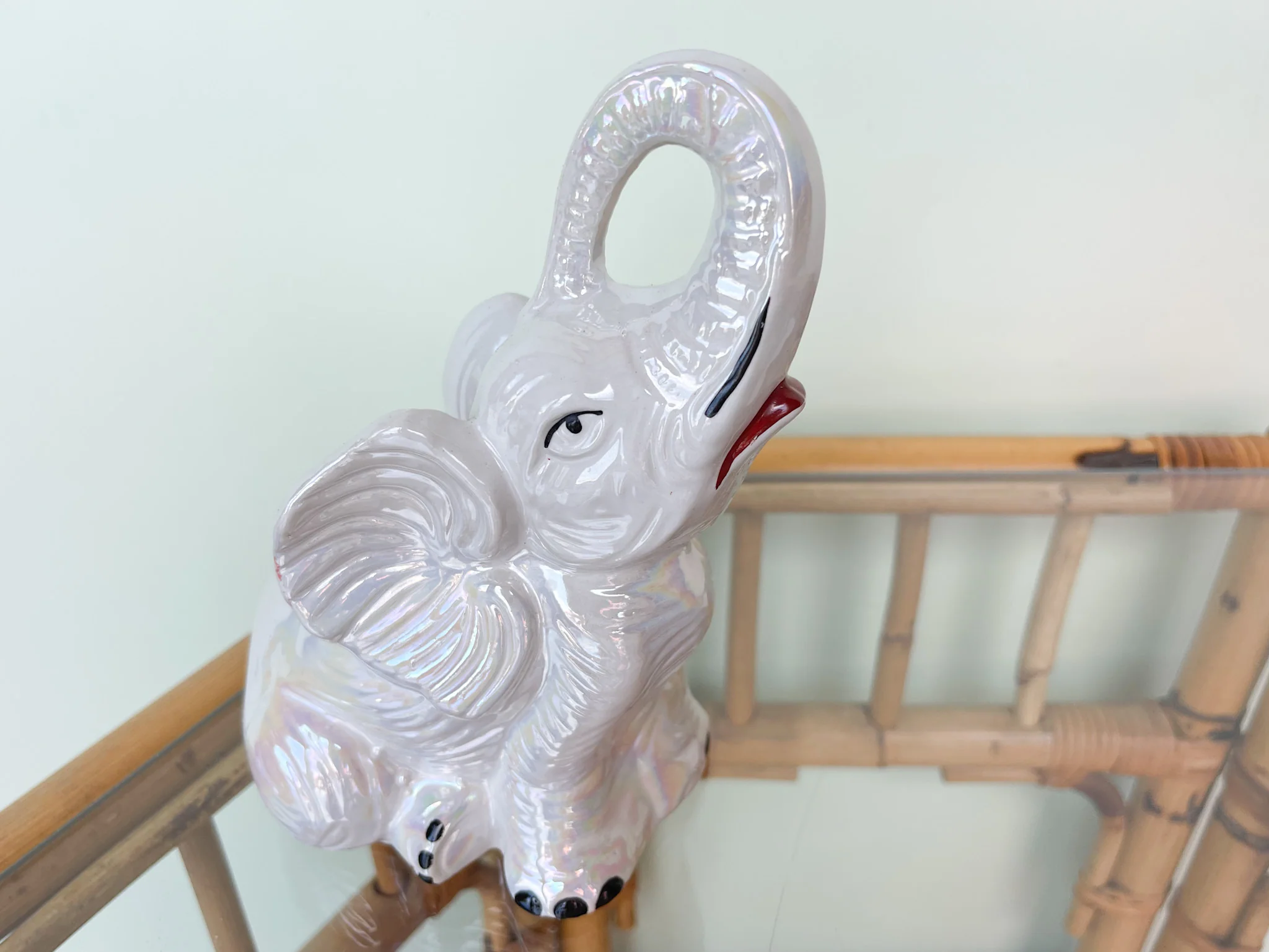 Trio of 1950s Iridescent Elephants - Image 3