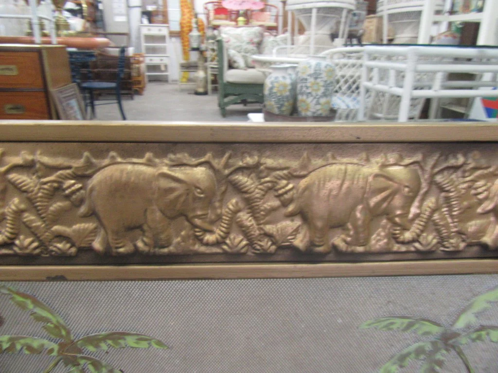 Tropical Palm Tree Elephant Fireplace Screen - Image 3