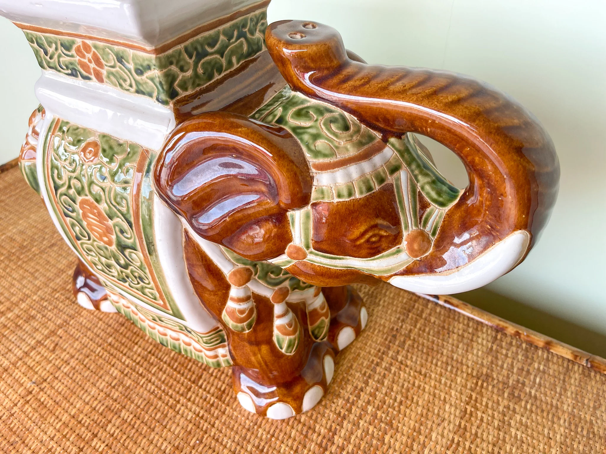 Trunks Up Elephant Garden Seat - Image 3