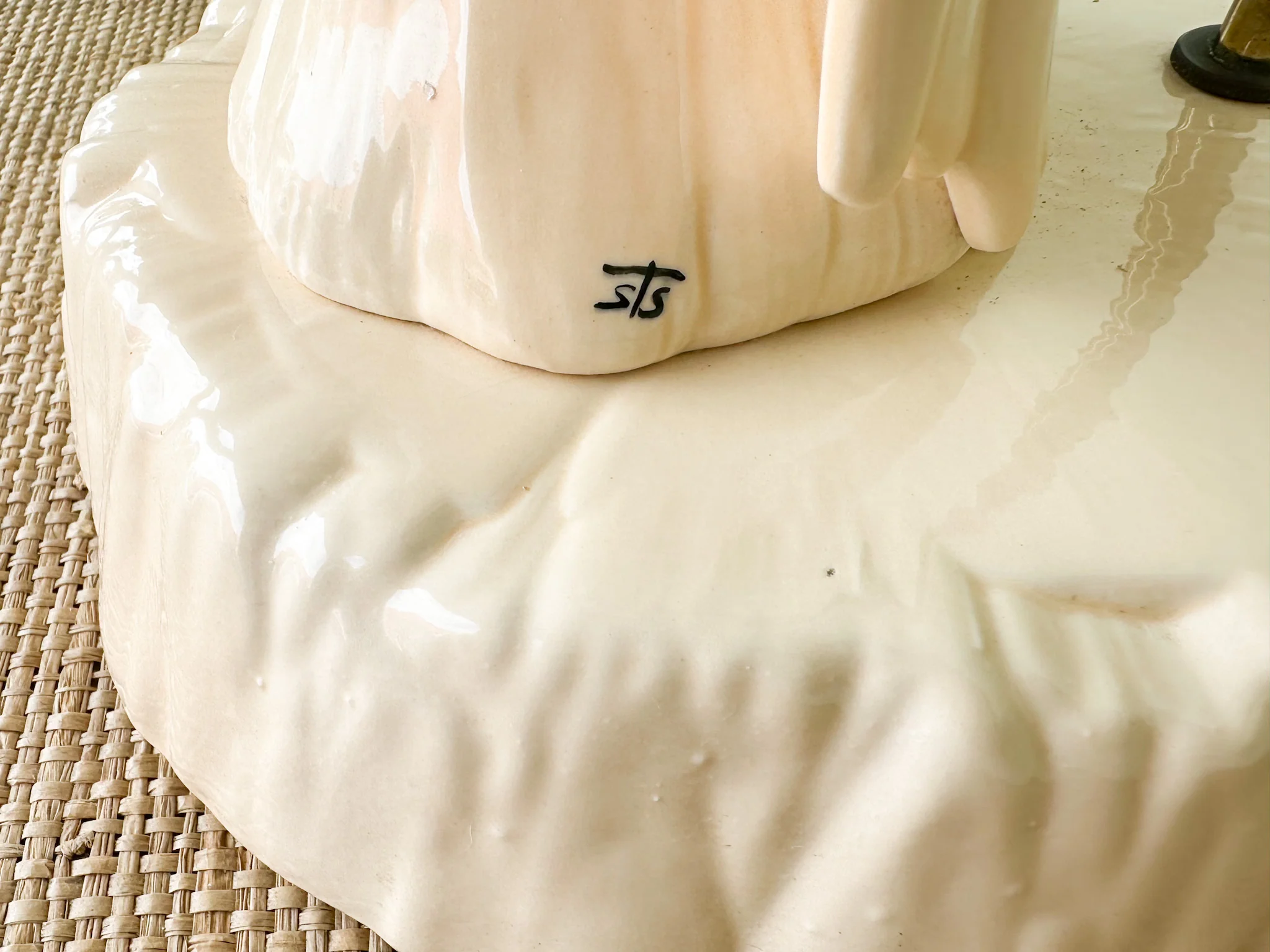 Two Lovebirds Ceramic Lamp - Image 7