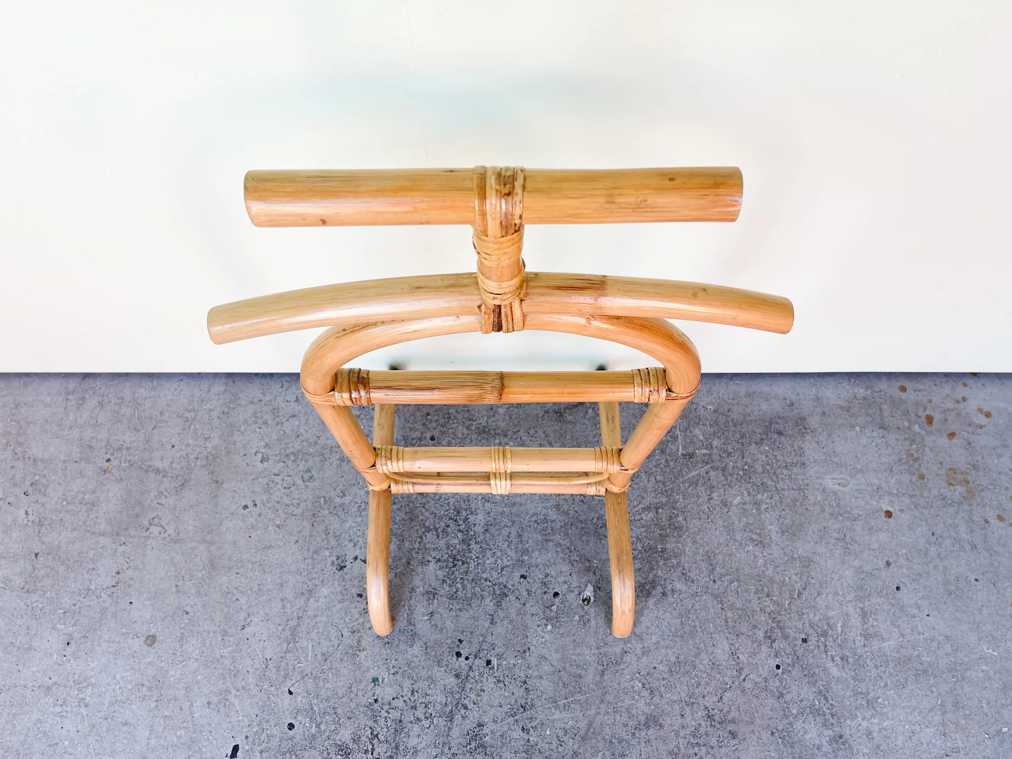 Unique Rattan Valet - Image 3