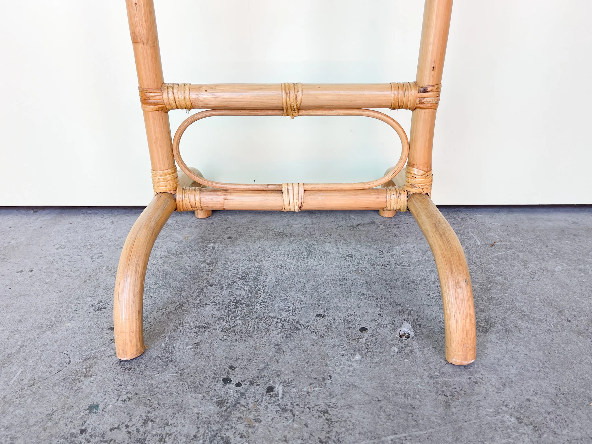 Unique Rattan Valet - Image 5