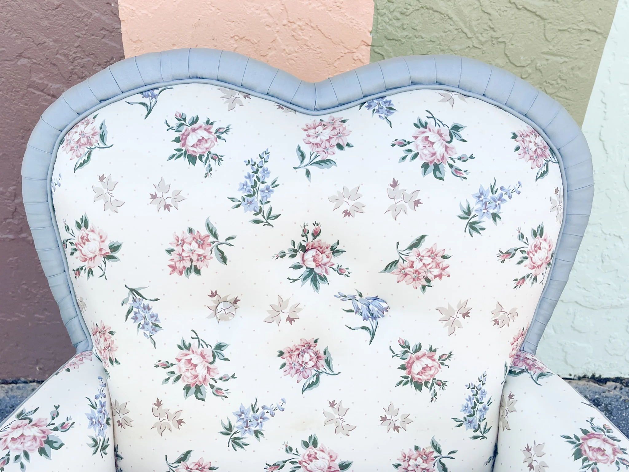 Upholstered Sweetheart Chair - Image 6