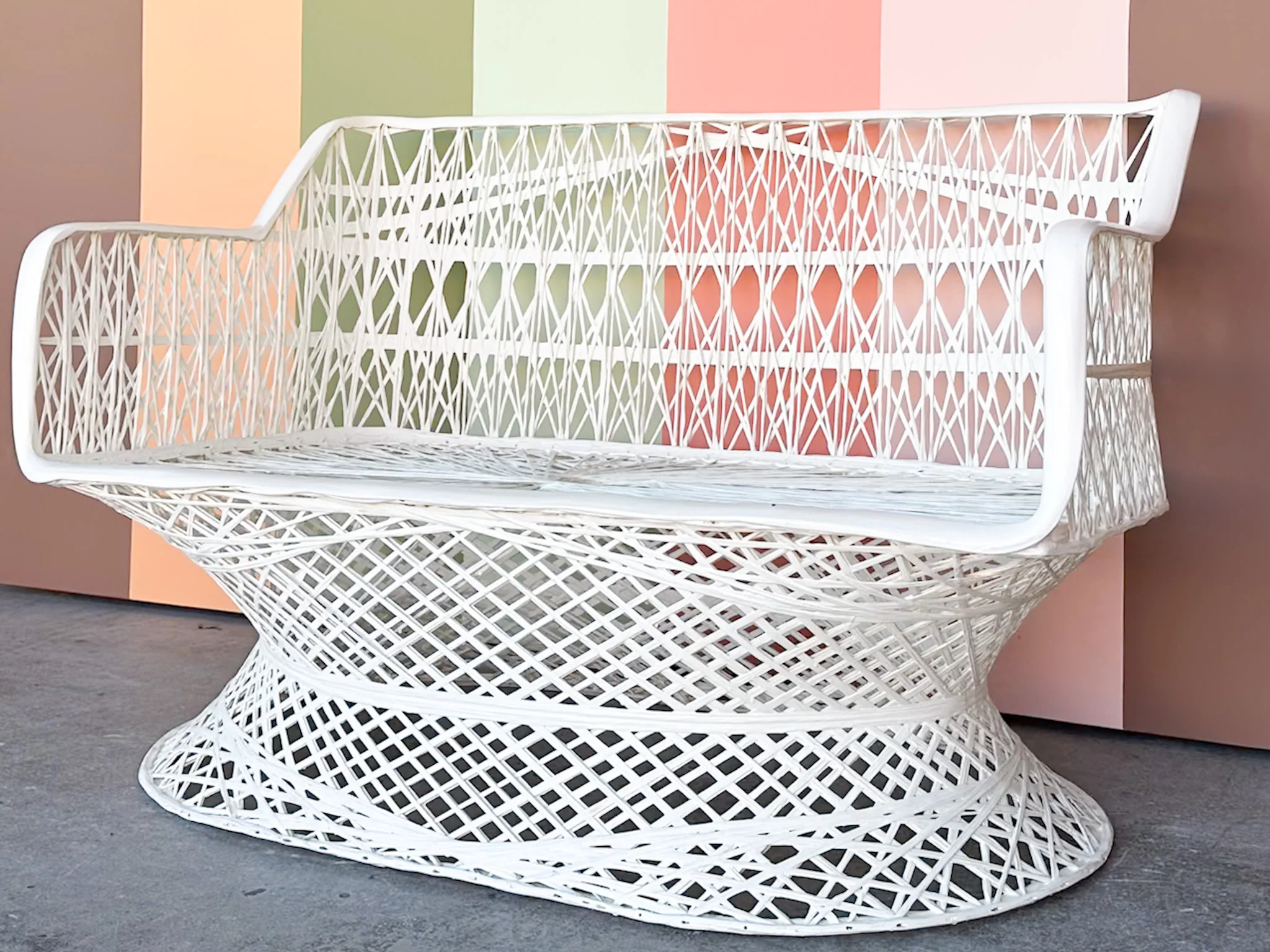 White Webspun Loveseat - Image 2