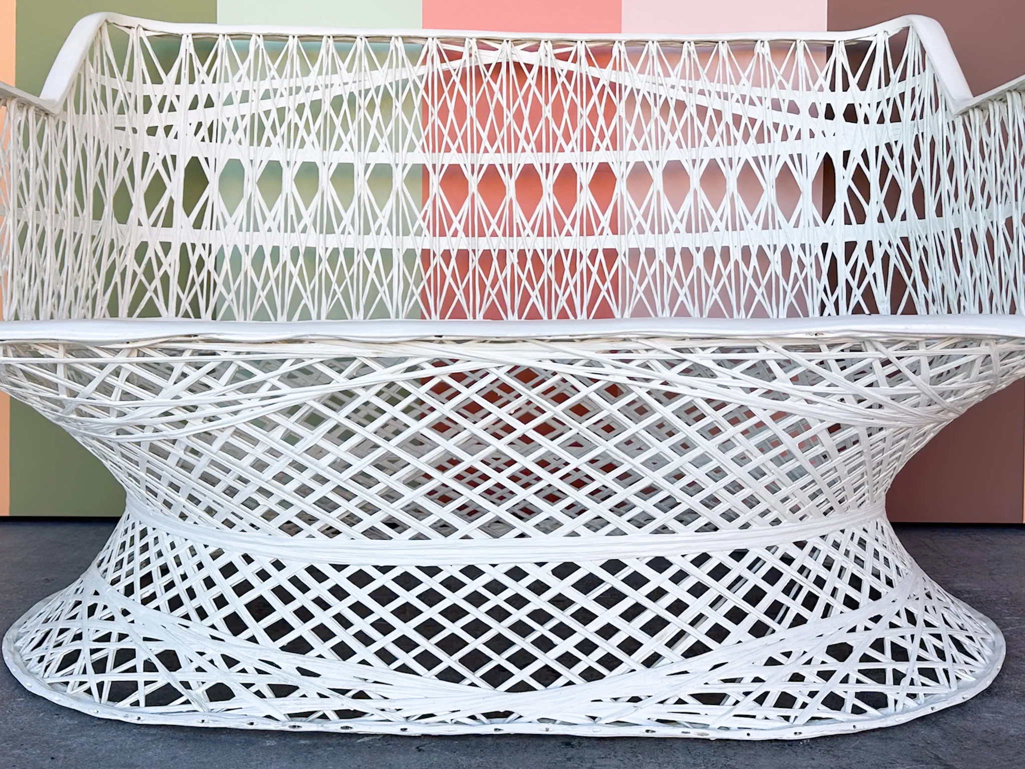 White Webspun Loveseat - Image 3