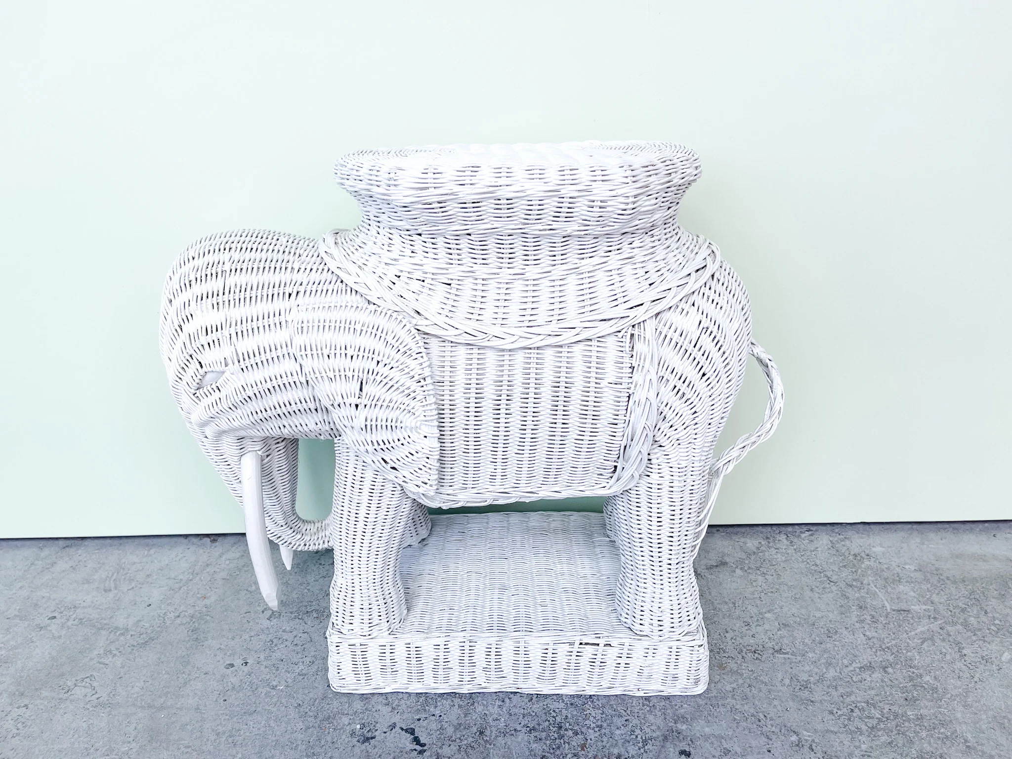 Wicker Elephant Garden Seat - Image 2
