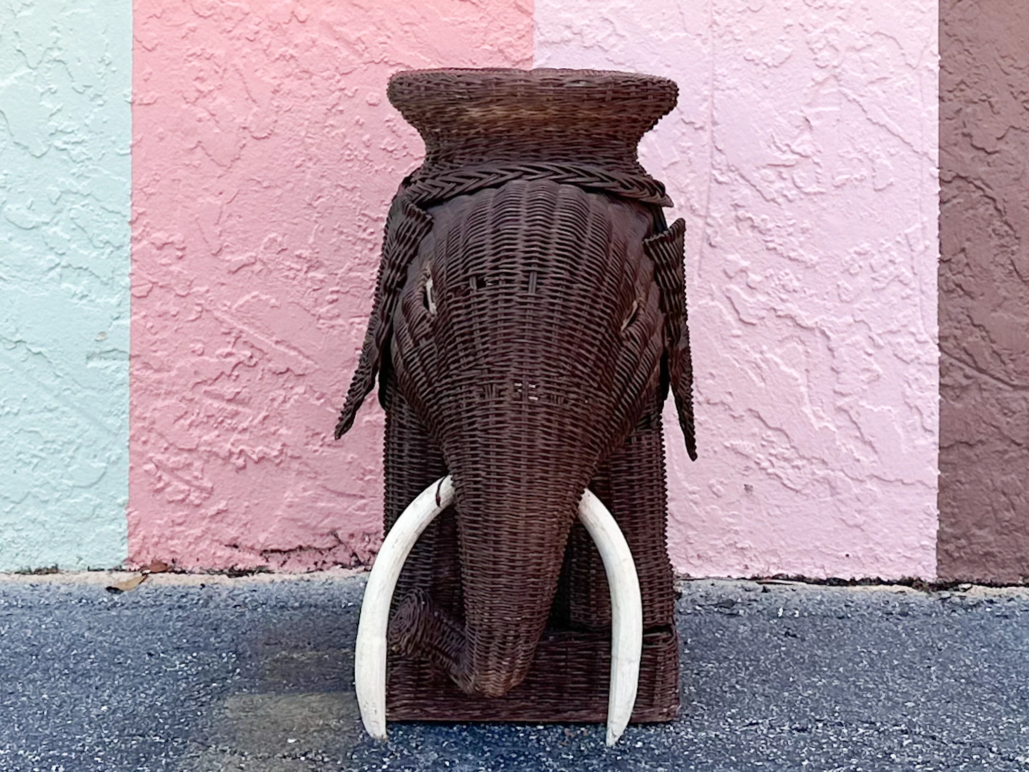 Wicker Elephant Garden Seat - Image 10